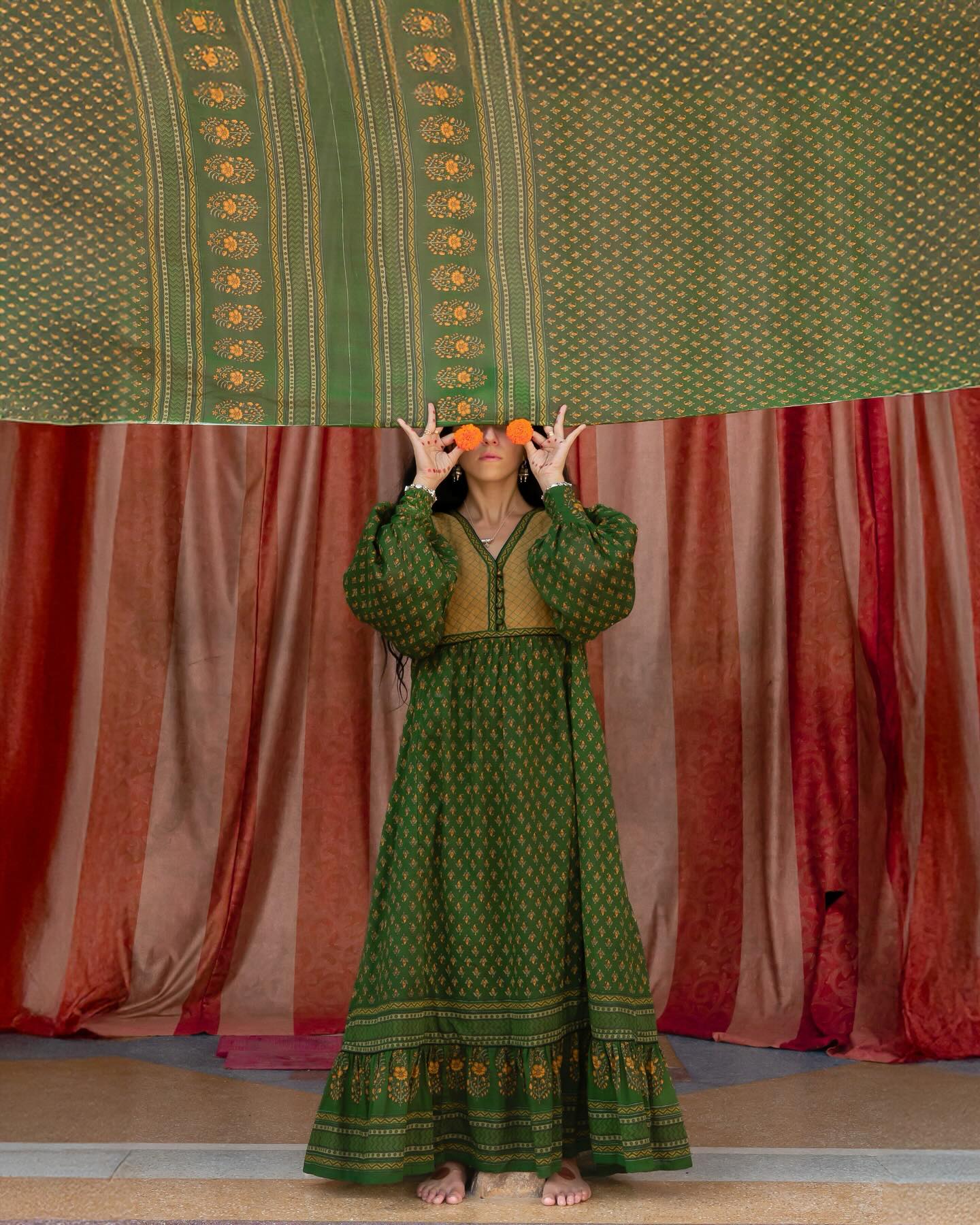 The Forest Muse Dress
The perfect autumn–winter dress, full of beautiful details! This piece is one of my favorites and one I’m very excited about! We designed it in four different colors and print variations, together with my dear @maradiadora with whom I shared the joy of designing this collection! 🧡
Sign up for the newsletter to be the first to get to know when the new items have arrived in store!
✨📸 @tirtha.studio @saraji.santarelli