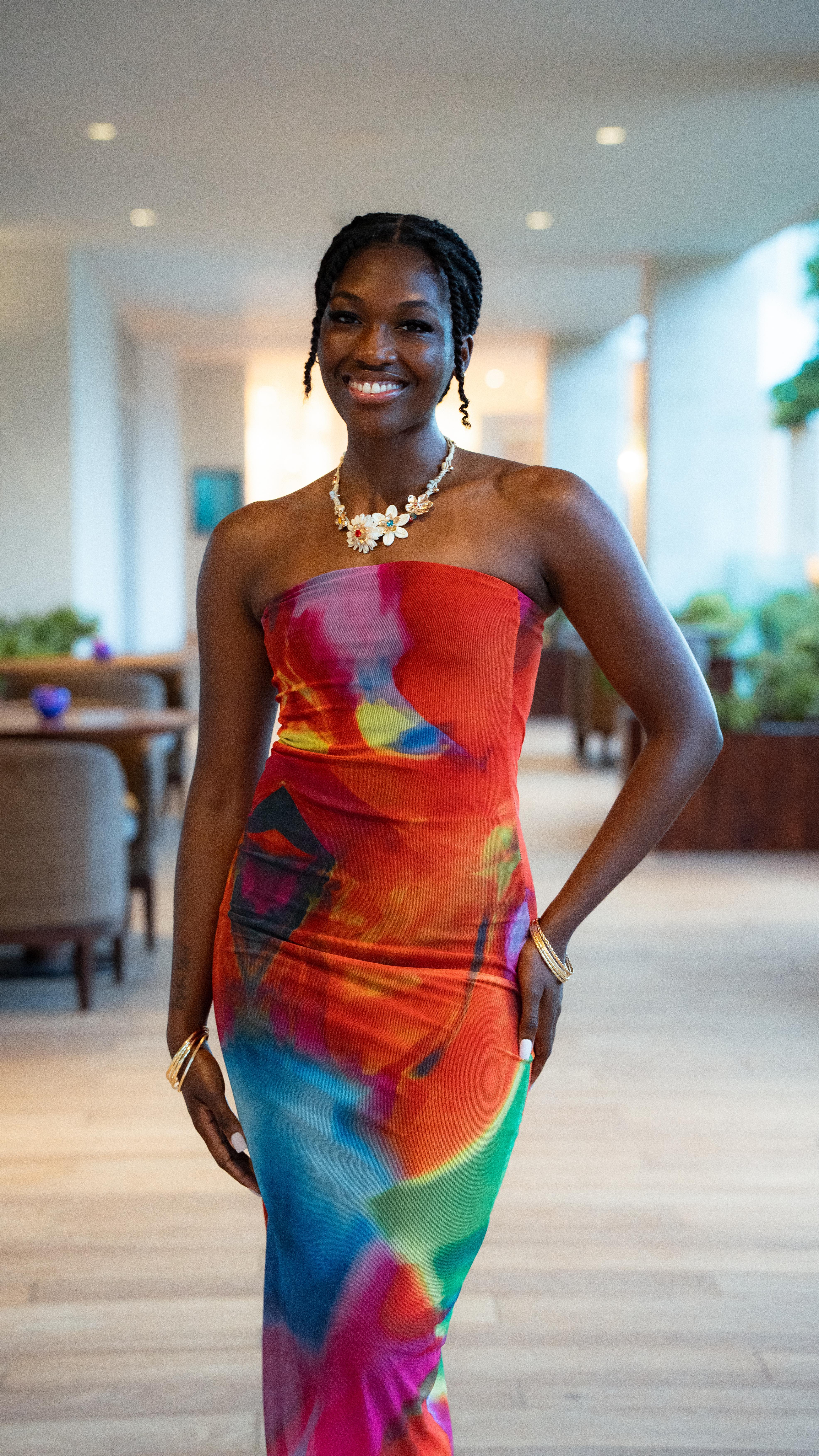 You don’t become who you want to be by sitting around thinking about it. You already ARE when you show up as that person daily
This is the outward expression of living as the fullest embodiment of who you I am 💛 and all it takes is for you to show up and do the same:
• movement that elevates my body and mind
• food that keeps me dancing
• gleefully passing on the things that don’t nourish my soul
• make decisions like I trust my heart
• creating + being my own energy
• dedicating guiltless time to be still and just exist
• walking fearlessly and faithfully knowing what’s for me is already mine. I simply take the daily steps to get there
DM me if you’ve been wanting more for yourself but finding it hard to take the first step, it’s easy to talk it out 🩷