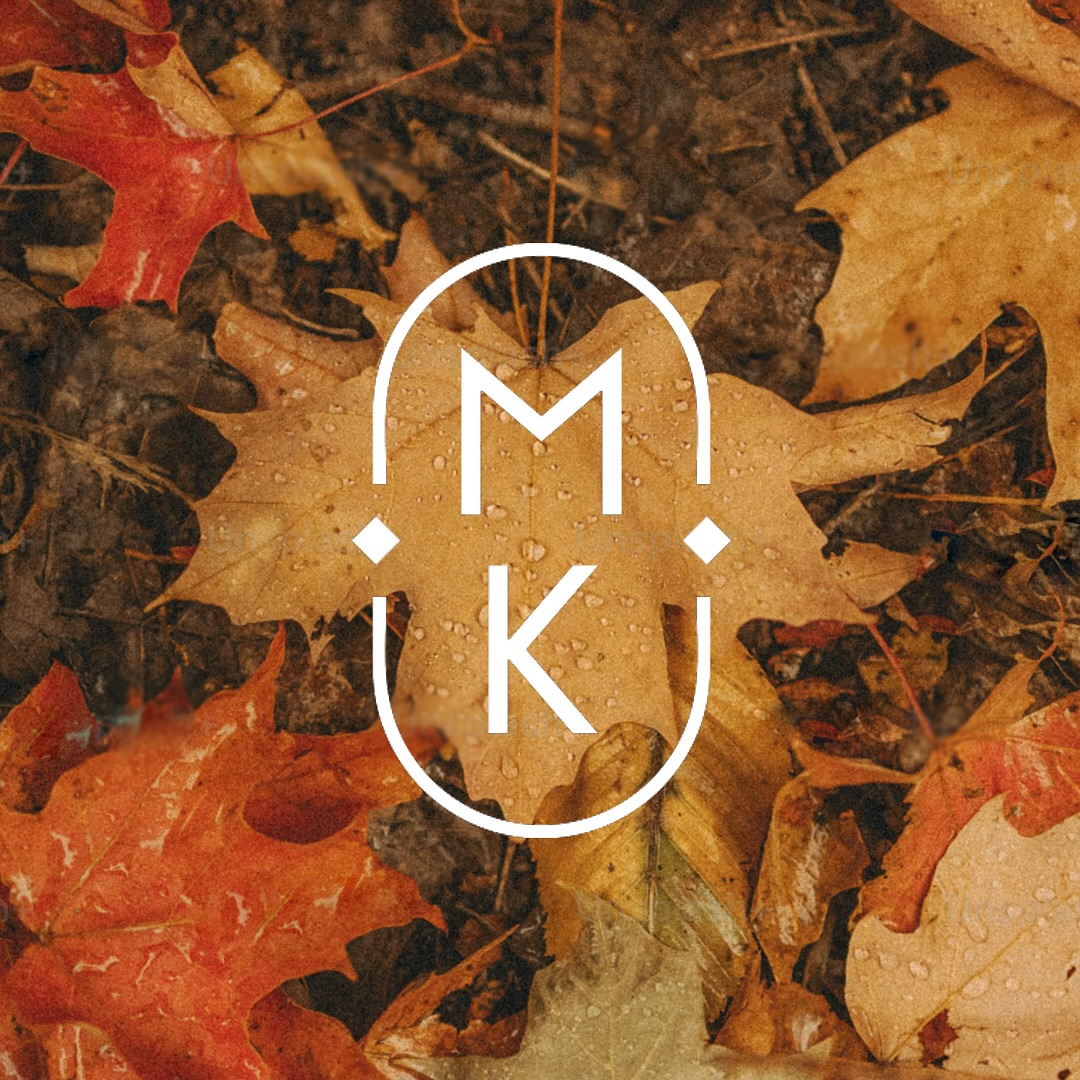 Redefine fall elegance with a bespoke MK creation, where craftsmanship meets timeless luxury ✨
#mkfinejewerly #bespokecreations #custommade #jewels #gold #gemstones #diamond #labgrowndiamonds