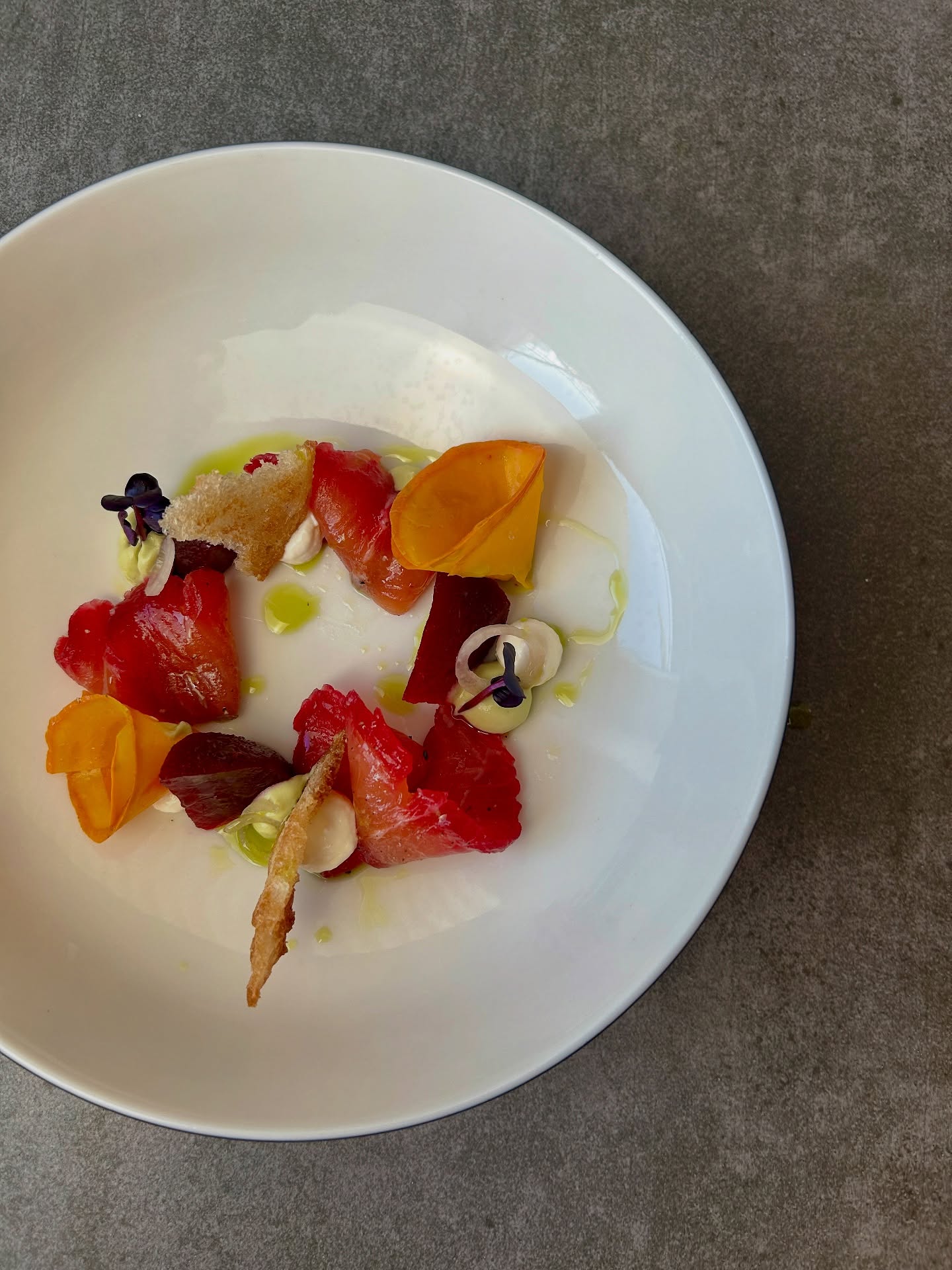 ✨ Beet-Cured Salmon with Avocado Cream & Pickled Pumpkin ✨
Looking for a vibrant appetizer that’s as beautiful as it is delicious? 🌈
This dish has it all: beet-cured salmon, creamy avocado, tangy pickled pumpkin, and crispy ciabatta chips. A colorful, refined plate that’s perfect for health-conscious flexitarians! 🐟🥑🎃
The balance of freshness, acidity, and crunch makes this starter a true showstopper – light, elegant, and bursting with flavor. 💫
👉 Save this recipe and wow your guests at your next dinner party!
#Foodforflexitarians #beetcuredsalmon #avocadocream #appetizer #lightcuisine #gourmetcuisine #flexitarian #healthyeating #fishlove #colorfulcooking #pickledpumpkin #ciabattachips #creativecooking #simplerecipes #momentsofpleasure #seasonalcooking #delicacies #acidityandfreshness #colorplay #delicatecooking #gourmetexperience #deliciousandhealthy #avocadolove #pumpkinrecipes #cookingwithlove #creativeappetizer #freshandtasty #quickandeasy #fishrecipes #healthyindulgence