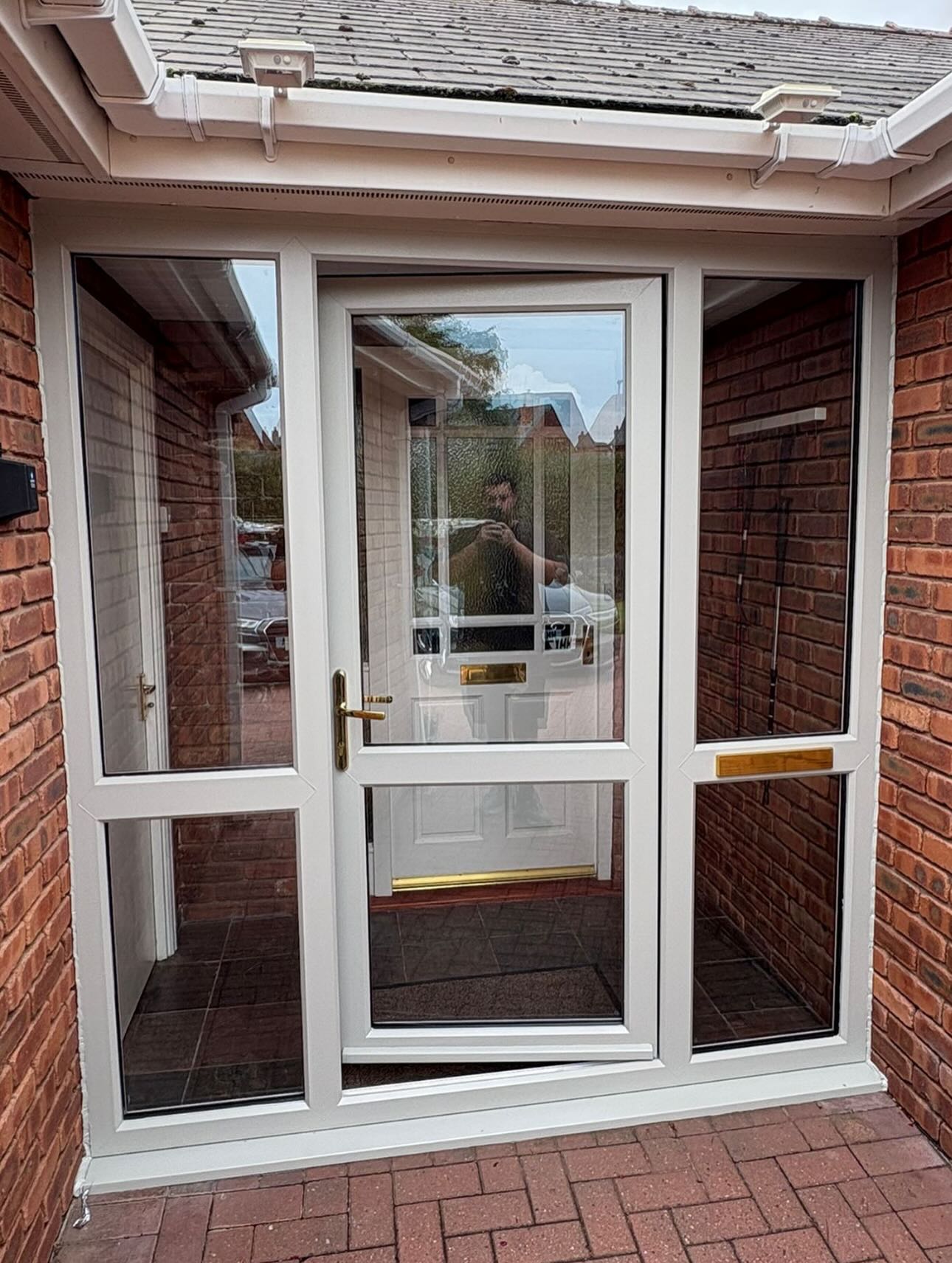 From dated mahogany to modern elegance ✨
This porch has been completely transformed with our professional UPVC spraying service in Agate Grey.
Agate Grey is a stylish, contemporary colour that instantly lifts your home’s exterior, adding brightness and kerb appeal, all without the cost of replacing your UPVC
#UPVCSpraying #UPVCRespray #UPVCTransformation #AgateGrey #PorchTransformation #WindowSpraying #DoorSpraying #ConservatorySpraying #KerbAppeal #HomeImprovement #HouseGoals #ModernHome #HomeTransformation #ExteriorDesign #BeforeAndAfter