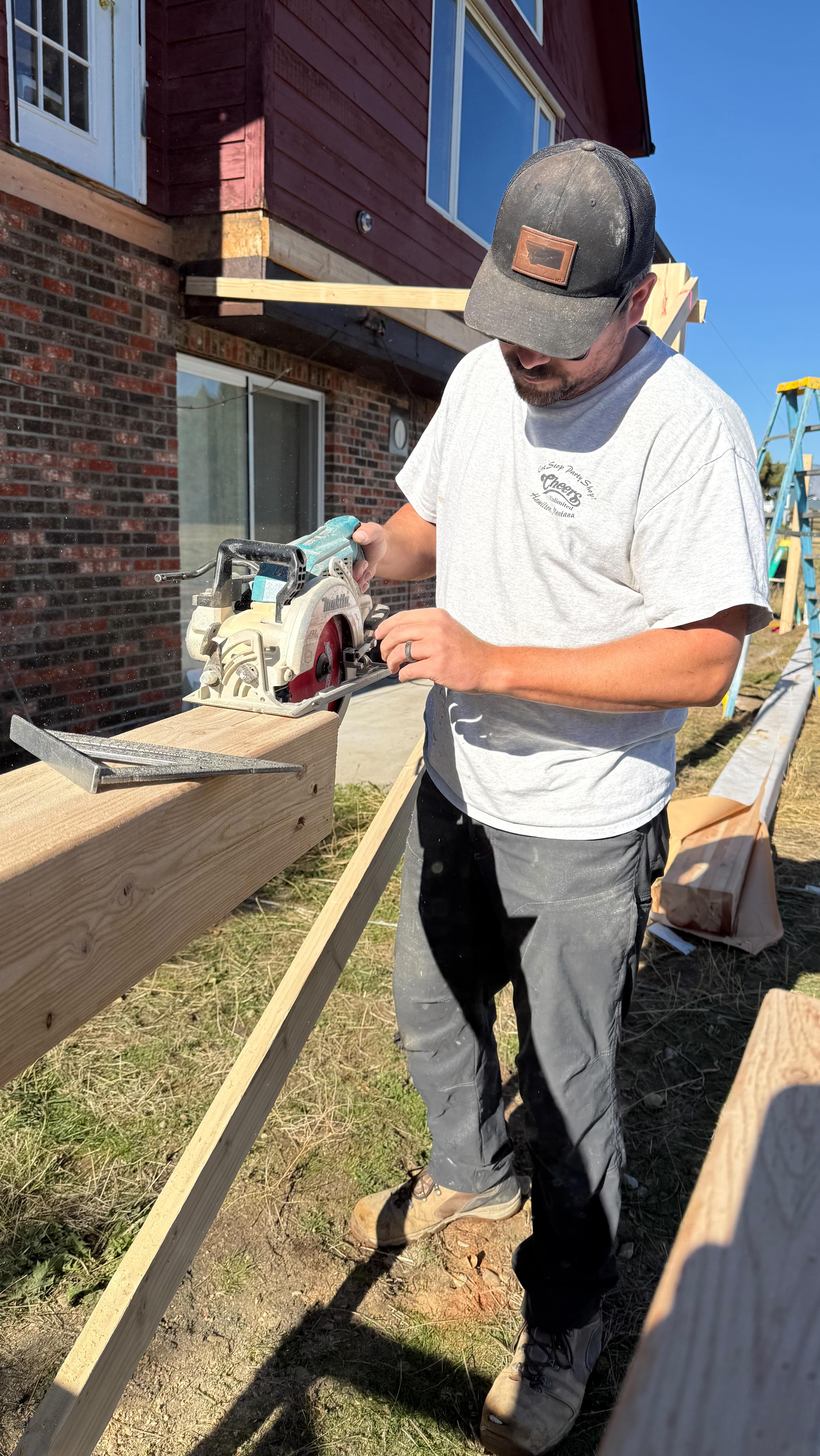 If you know, you know 🛠️
Materials on back order, permits pending, working around others’ schedules. But we still get it all done on time!
#construction #bitterrootvalley #hamiltonmontana #bauderconstruction #montanahomes #generalcontractors