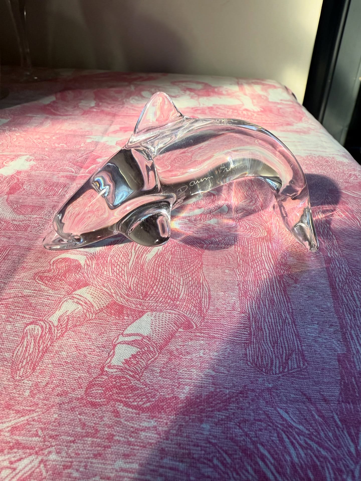 Dauphin en cristal Daum France .
Longueur : 11 cm
Hauteur : 6,5 cm
En très bel état , signé sur le côté Daum France .
Très décoratif , production des années 70 .
🛒 prix et disponibilité dans la boutique en ligne .
#cristal #daumfrance #dauphin #dolphin #objetdeco #decoration #vintage #1970 #misslittlebottle