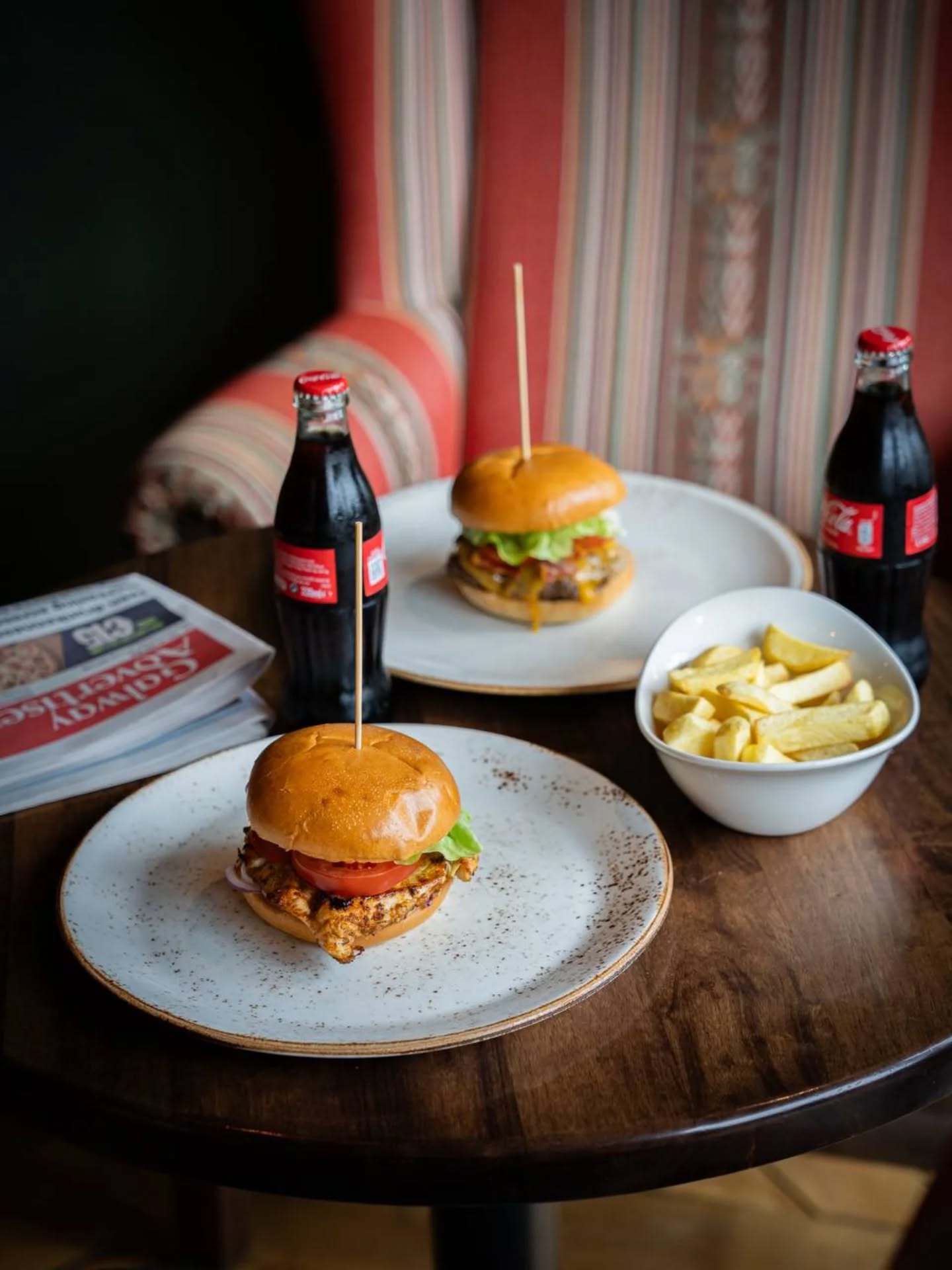 Sunday’s for recharging - good food, good company, and a little peace before Monday 🙌
#caponesgalway #restaurantgalway #galway