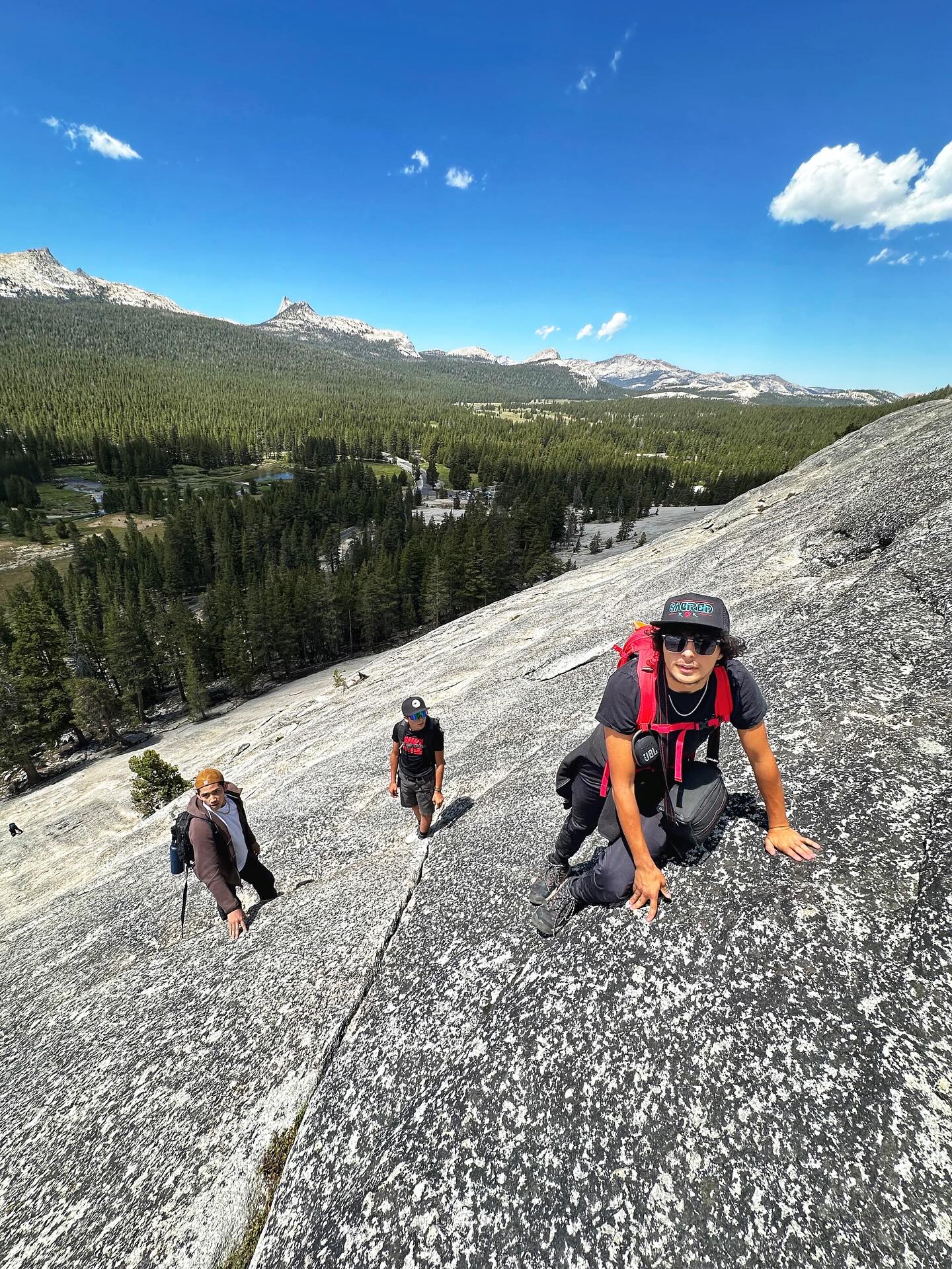 Here at MMCF we love encouraging kids to get outside. This is one of our sponsored programs called Nature Quest at Sacred Rok. This is a six week program for 10 marginalized youth, ages from 13-18 from Inyo and Mono county.
Nature Quest emphasizes outdoor skills development such as rock climbing and camping, that cultivate a sense of responsibility and connection to the community.
Nature Quest provides a structured, supportive environment for youth who face socioeconomic challenges or involvement in the juvenile justice system. Over 70% of youth that benefit from this program are local Native youth and 30% were involved in the justice system in some way. We appreciate Sacred Rok’s expert staff and those who help with this program ⛰️