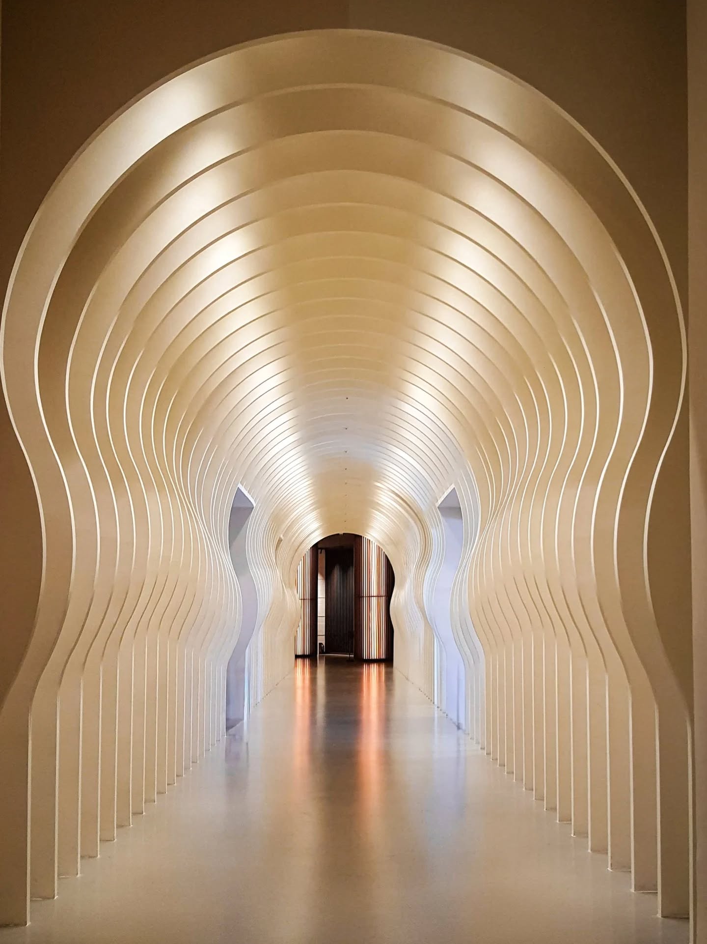 Located along Korea’s southern coast, Busan blends ocean, mountains, and modern culture in one horizon. At Ananti Busan, architecture follows the rhythm of the sea — a quiet retreat shaped by nature and light.
Journal entry → eunycekim.com/journal