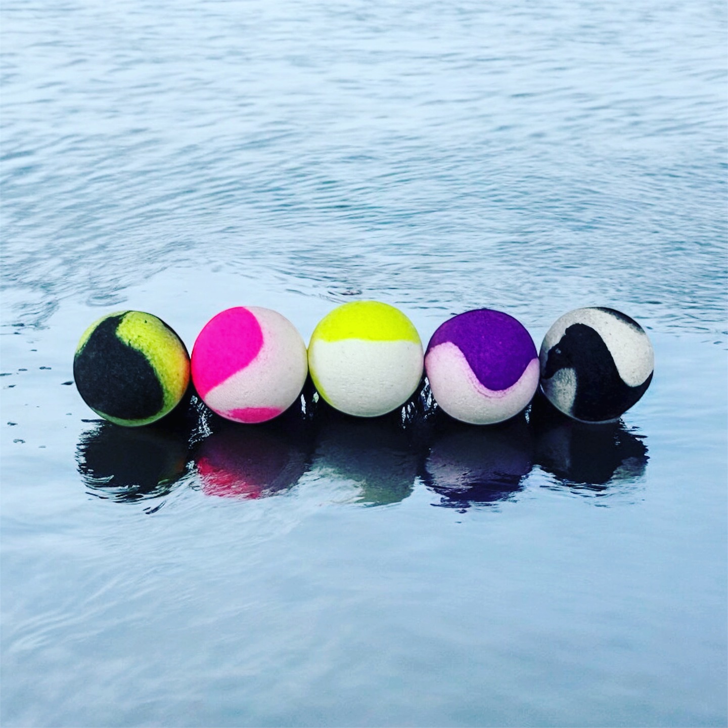 16mm Swirled Pop Ups #carpballs #popups #swirled #garlic #pepper #squid #octopus #yellowberry #liver #scopex #monstercrab