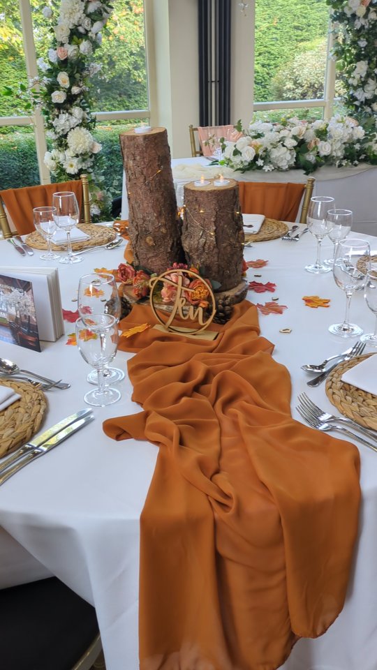 I had the absolute pleasure of spending the day with some gorgeous people on Sunday at the @shottlehall wedding fayre. It flew by and I spoke to lots of lovely couples, met the cutest dog and had a good giggle with supplier pals!
Thanks so much for having me, when's the next one?!
Just some of the wonderful suppliers listed below, thank you for making it such a fun day!
@allisonlouisebridal
@enjoychoc
@redvelvetbakeryuk
@bee_sweetoccasions
@fieldphotographicmatt
@paradiseflutes
@alchemillafloraldesign