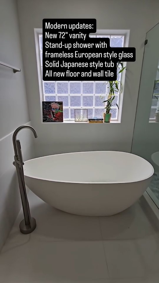 Bathroom refresh completed 💪💪 This one turned out great, clients are extremely happy with the final product. The solid surface soaker tub was a game changer and moving forward we will be installing solid soaker tubs on ALL projects.
Call us for your next home renovation project