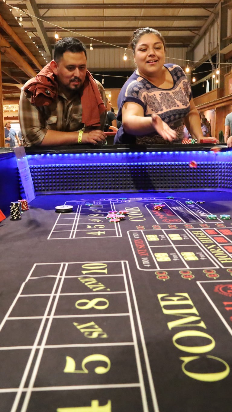 Boots and Bets in the Wild West! 🤠
.
.
.
#westerncasinonight #casinorentals #azevents #casinonight