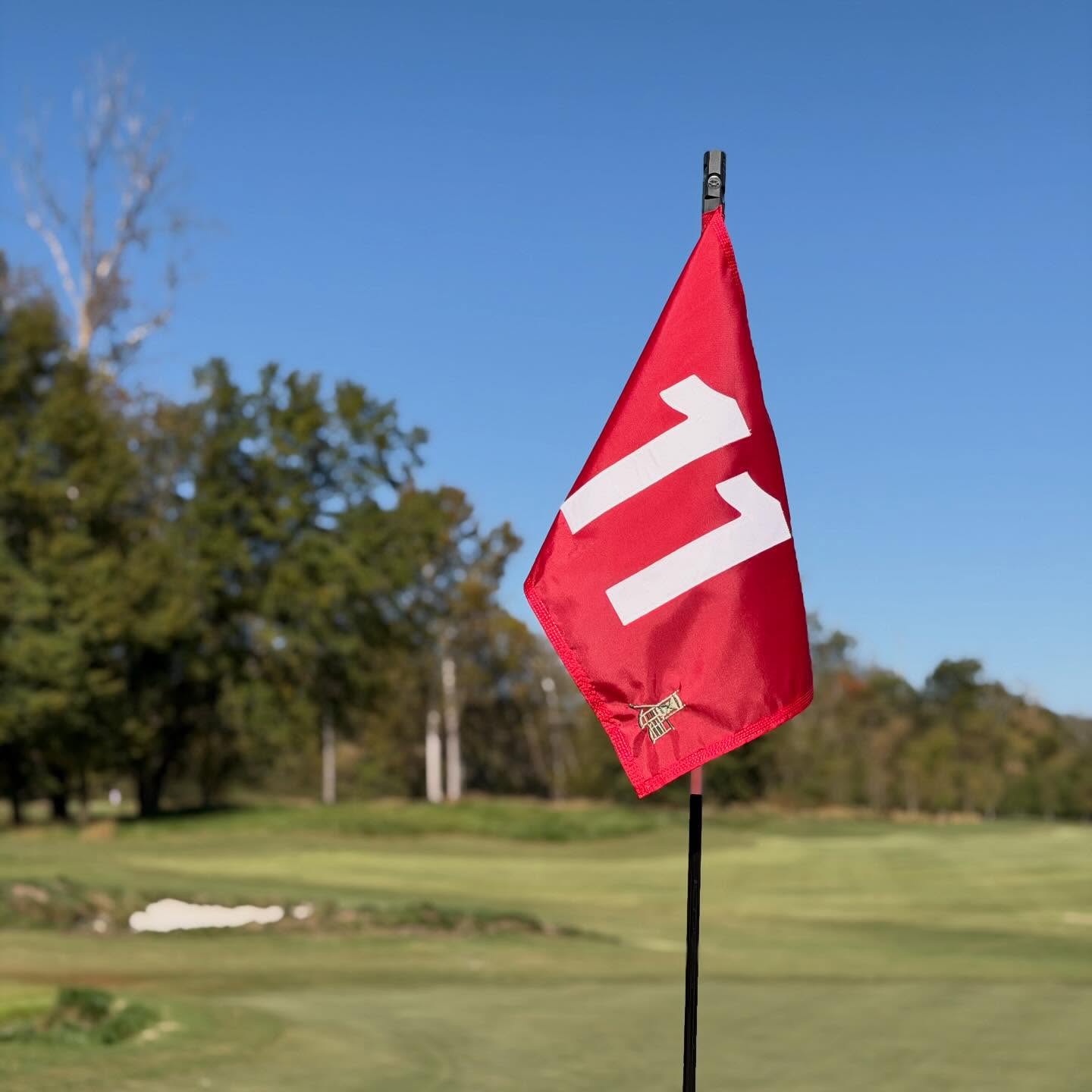 Settindown is BACK. Congrats to Tyler Rae. It’s hard to take something that’s already good and well loved, and make it better. But he did it, and then some.
Shoutout to everyone who invested so much time and effort to pull this off. It’s a long list.
Chatted with a few guys who were founding members in 1988, and were back for their second Grand Opening 37 years later. They hit the opening tee shot. So cool. It’s a hell of a game.