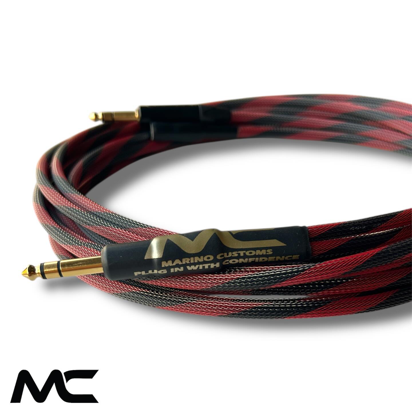 MC CUSTOM VLOG Cable for @_cookingwithgeorge
-
-
Want to customize this specific look? Here’s the SPECS:
COLOR: Red Spiral
PLUG 1: Gold TRS 1/4inch (Straight)
PLUG 2: Gold TRS 3.5mm Jack
PLUG 3: Gold TRS 1/4inch (Straight)
LENGTH: 10 Feet
-
-
#patchcables #guitarist #fenderjazzbass #guitarbass #acousticguitar #guitarplayer #guitarra #electricguitar #guitarsolo #fenderguitar #Instaguitar #guitare #gibsonguitars #fenderguitars #guitargear #taylorguitars #drums #drummers #gospel #guitarists #guitarsofinstagram #classicalguitar #instagrsmlive #bassgruve #guitarworld #keyboardest #instrumentcable #neutrik #vlogcable