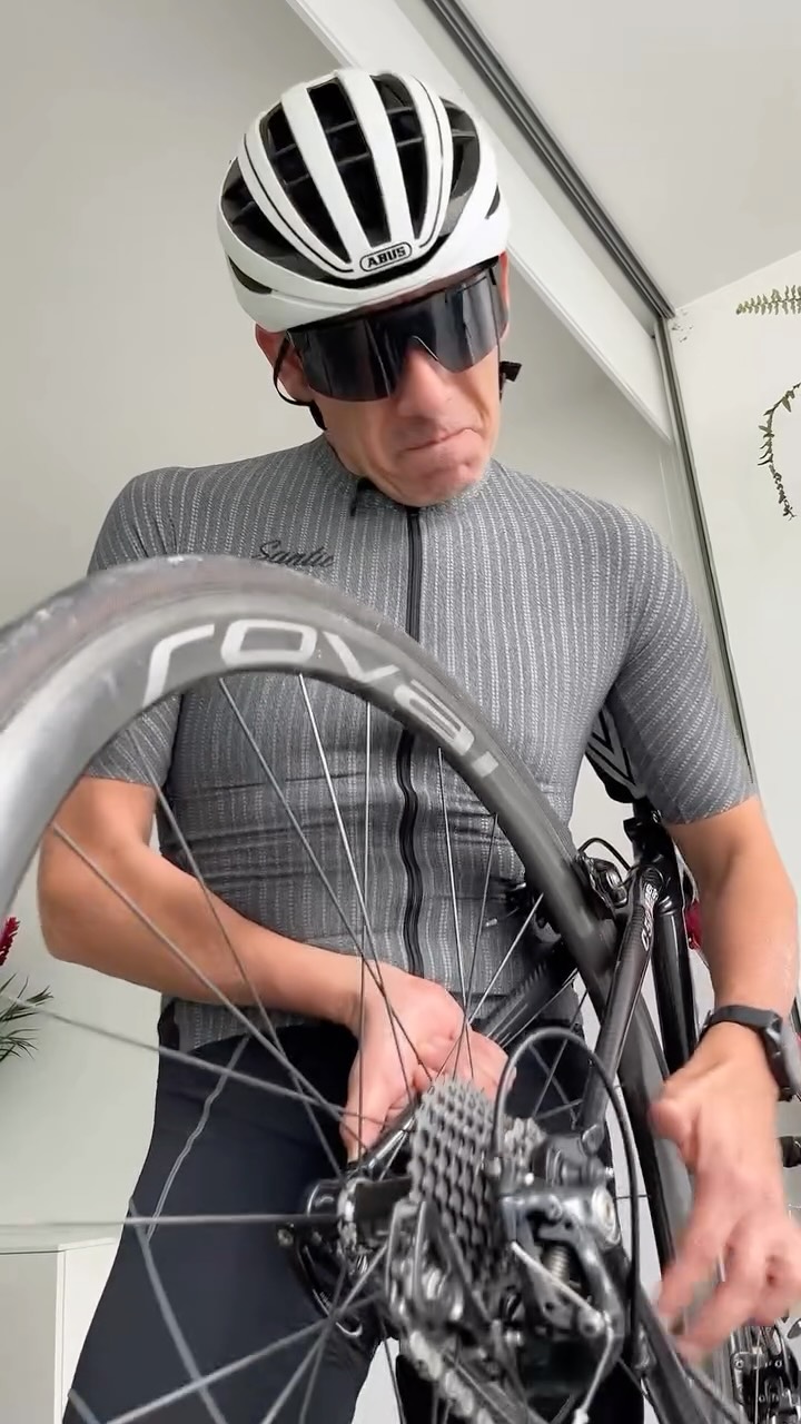 Así iniciamos la semana con Santic🚴
Encuentra tu ropa de ciclismo en @finisher_cafe o nuestra página web 🌐 santicperu.com