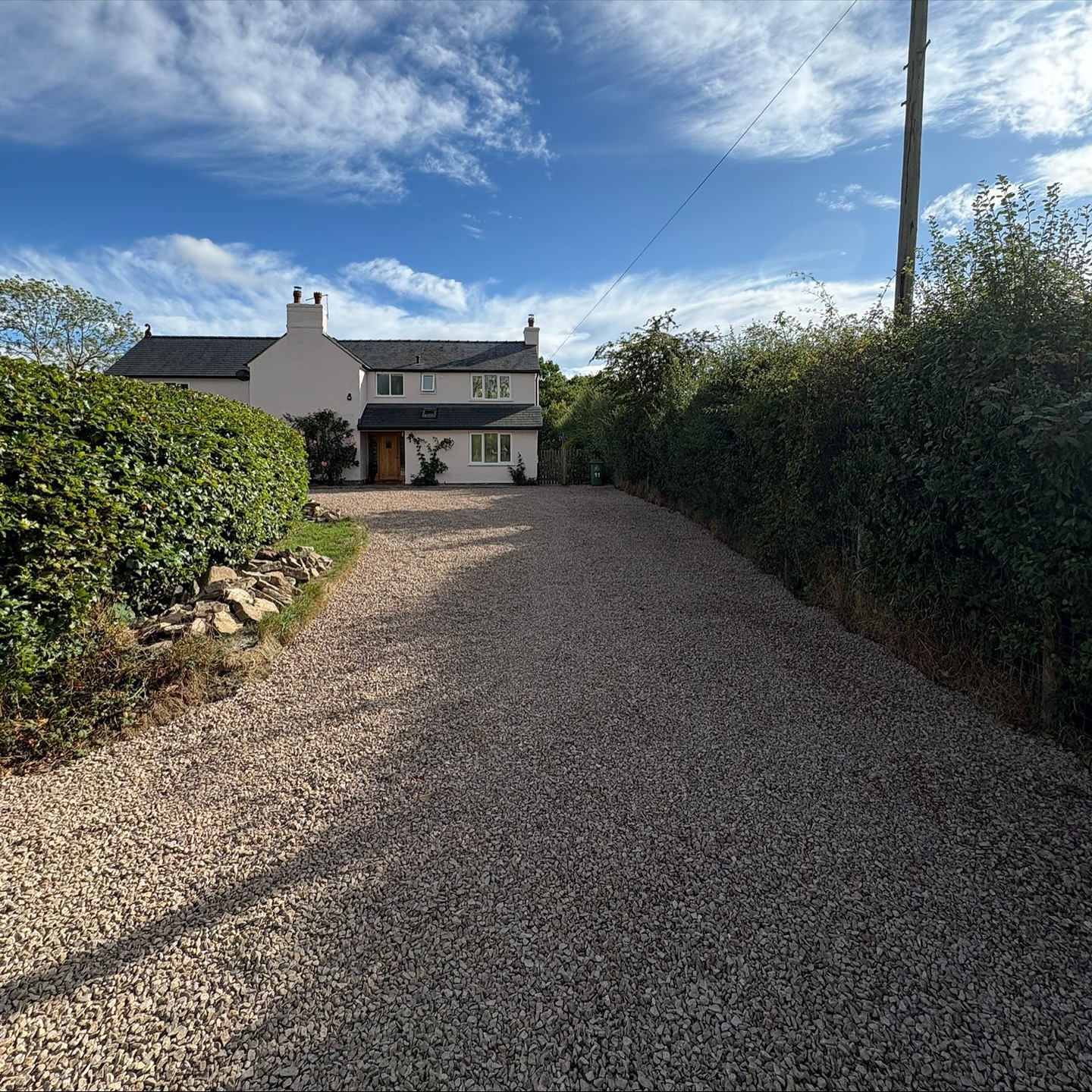 A gravel driveway to transform a property entrance.
Are you planning to extend your home? Get in touch with us today, we’re a Shrewsbury based builders!
•
•
•
•
#CMBuildingServices #ShrewsburyBuilders #ShropshireConstruction #HomeRenovationUK #HouseExtensions #PropertyRefurbishment
#NewBuildHomes #ReliableBuilders #LocalTradesmen #ShrewsburyHomes #BuildingDreams
#RenovateYourHome #HomelmprovementUK #brashireBusiness #TrustedBuilders #ConstructionExperts #HouseTransformation
#QualityCraftsmanship #UKBuilders #ShropshireLife #shrewsburybuilder #shropshire #shrewsbury
CM Building Services Shrewsbury builders
Shropshire construction
Home renovations Shrewsbury
Extensions and conversions in Shrewsbury
Local builder Shropshire
•
www.carlmorrisbuildingservices.co.uk