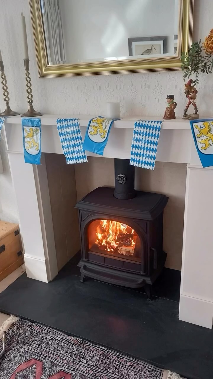 Fall in love again and again.
In the heart of Eltham, a Stovax Huntingdon wood burning stove finds its place; where heritage design meets modern living. Each curve crafted to bring warmth that endures and beauty that never dates.
Installed by @peppersfireplaces, this installation redefines what it means to come home; a space transformed, a moment to fall in love with again and again.
🔥 Expertly supplied & installed by @peppersfireplaces
📍 Eltham, SE9 | Serving homes across London & the South East
Discover more at peppersfireplaces.co.uk
#PeppersFireplaces #StovaxHuntingdon #WoodBurningStoveEltham #LuxuryFireplaceDesign #FireplaceInstallationKent #LogBurnerLuxury #ElthamHomes #KentInteriors #SouthEastHomes #WoodBurningStoveDesign #FireplaceInspiration #LuxuryHomeInteriors #TimelessWarmth #ModernHeritage #LuxuryLiving #FireplaceShowroom #BespokeFireplace #KentFireplace #KentFireplaces #WellingFireplaces #WoodBurnersOfInstagram