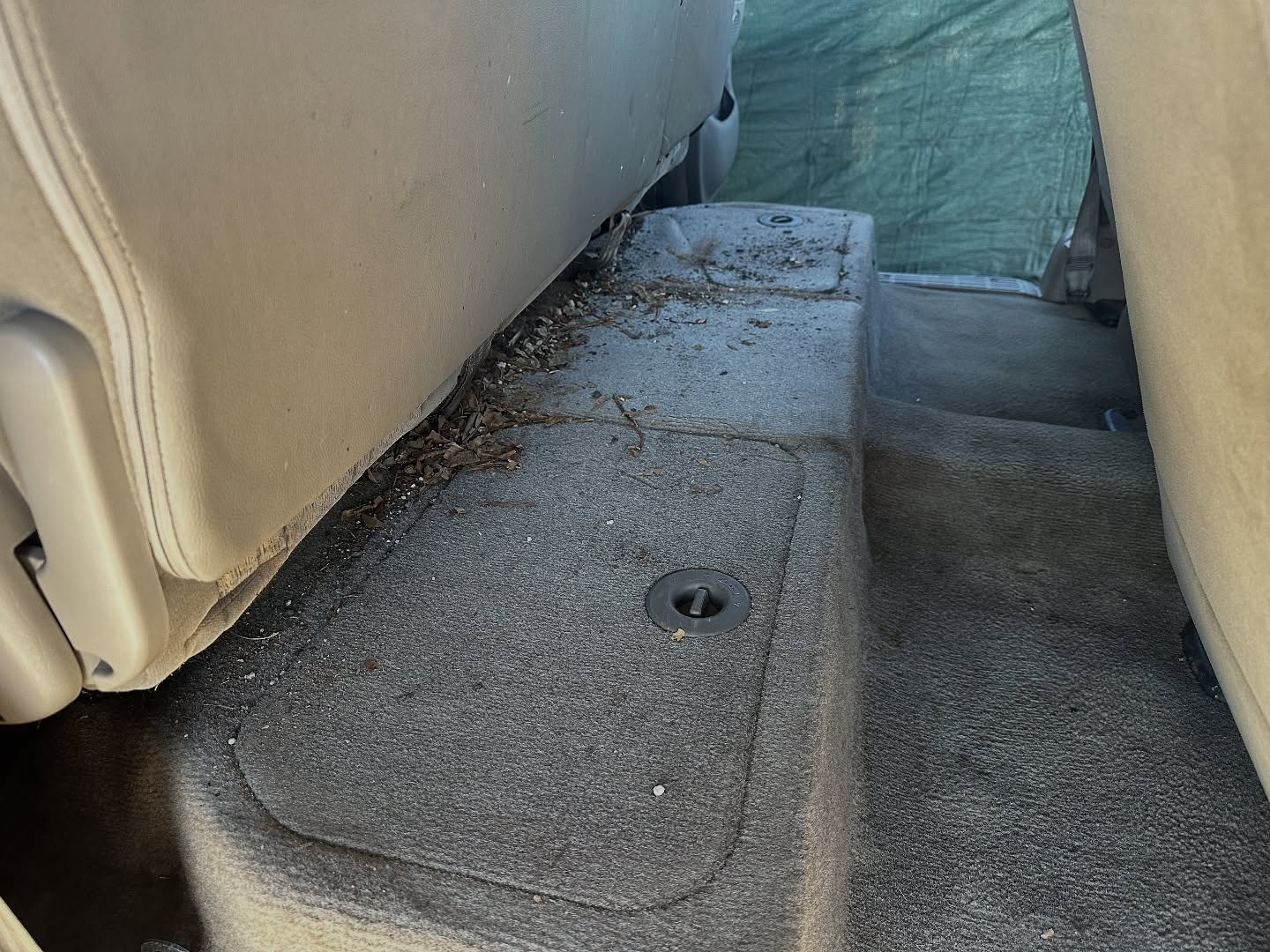 Ready for sale detail!
- 1-3 step polish
- Full deep interior cleaning
- Possible engine bay cleaning/ headlight restoration