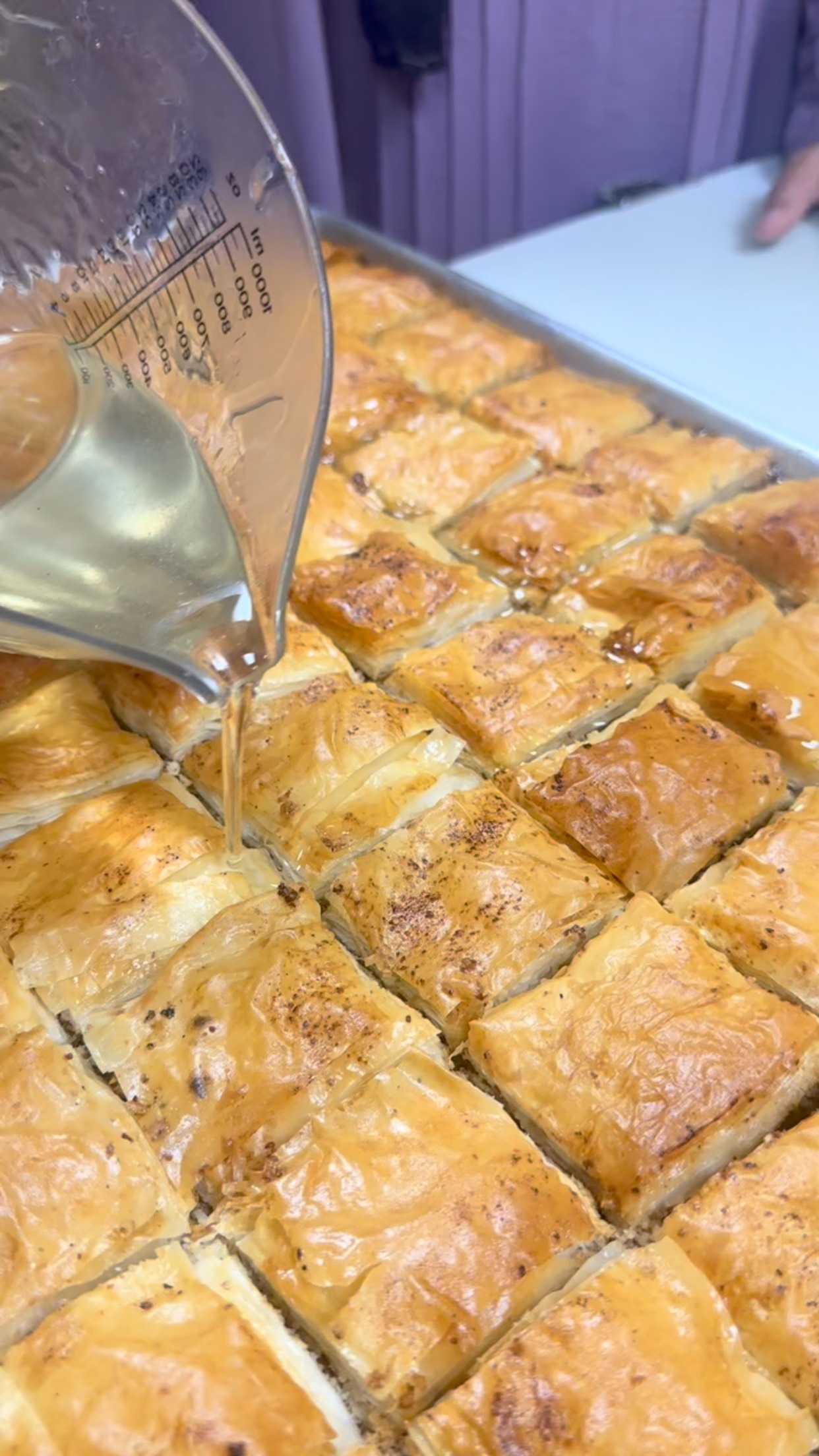 Last Saturday we served our delicious and flakey walnut-coconut baklawa. And it was a hit! What should we make next? 🤔 #baklava #lascruceseats #lascrucesfarmersmarket #lascruces #middleeasternfood #middleeasterndessert