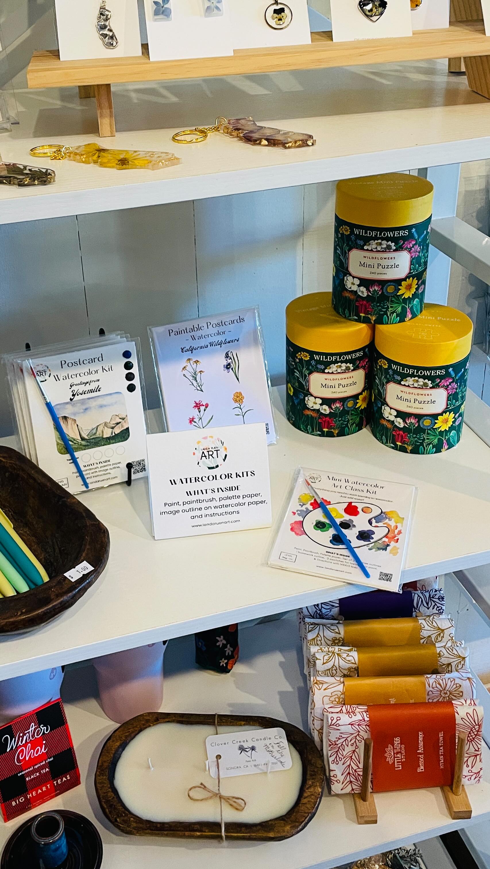 I recently made a special stop on the way to Yosemite at the cutest shop in Sonora, CA @locogoods ✨
Seriously it’s soooo cute! You can both shop their beautifully curated gifts AND get a delicious coffee - a big win win in my book! ☕️ 🎁
And did you happen to spot those super fun art kits?!?!? I did! 😉
It’s always such a treat to be able to see my watercolor kits out in the world. 🥰
Huge shout out to the incredibly kind and awesome owners!! It was so fun to meet the whole @locogoods family! 🤗
If you are in the area or heading there on vacation, make sure to stop and check them out.
#sonoracalifornia #yosemite #sierras #lococollective #landaruenart #landaruenartshop #watercolorkits #shoplocal