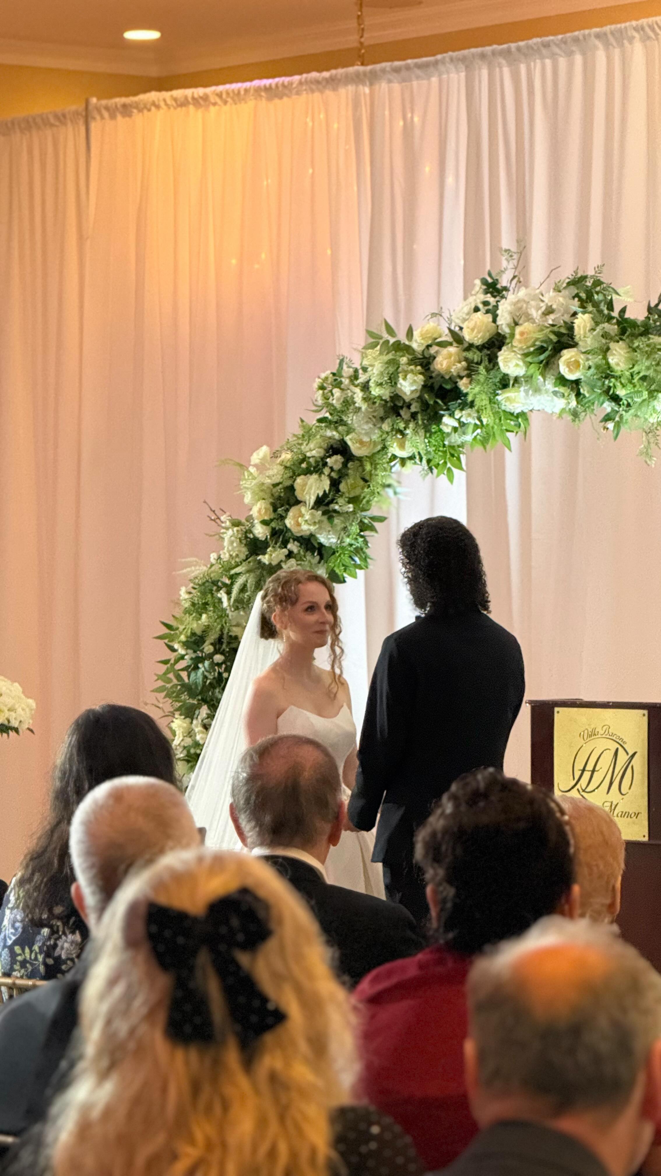 Congratulations to the new Mr. & Mrs. Sutula.
A Huge thank you to Jennifer & Jarett for having us be part of their special day and spending it with family and friends.
#wedding #weddingdj #openformat #NY #djrevuleo