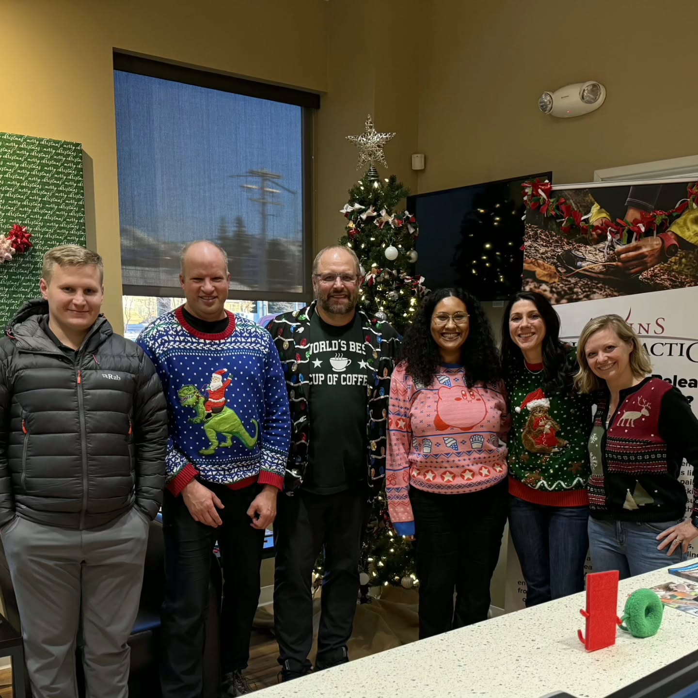 Ugly Christmas sweater day!!! Can you spot the odd one out? 😂🎄
On monday, were starting the week off cozy with Christmas jammies!!! Appointment or not, you can swing by our office in your most comfy pjs and enter our giveaway for a massage!
#adkinschiropractic #holidayseason #anchorage