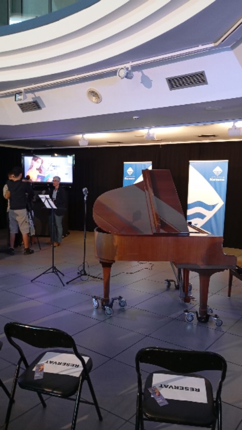 Apunt de començar l'acte!
X TROBADA D'ESCRIPTORES DEL MARESME....
Com a escriptors mataronina...és tot un honor estar present en aquest esdeveniment...ja que he publicat aquest 2025 el meu segon llibre, titulat #laveritablehistoriadeltemps
Emoció en el DIA INTERNACIONAL DE LES ESCRIPTORES!
Està ben clar que ...LA CULTURA TRANSFORMA!
#diainternacionaldelesescriptores
#EscriptoresMaresme #escriptoramataronina #creadoracatalana #culturatransformadora