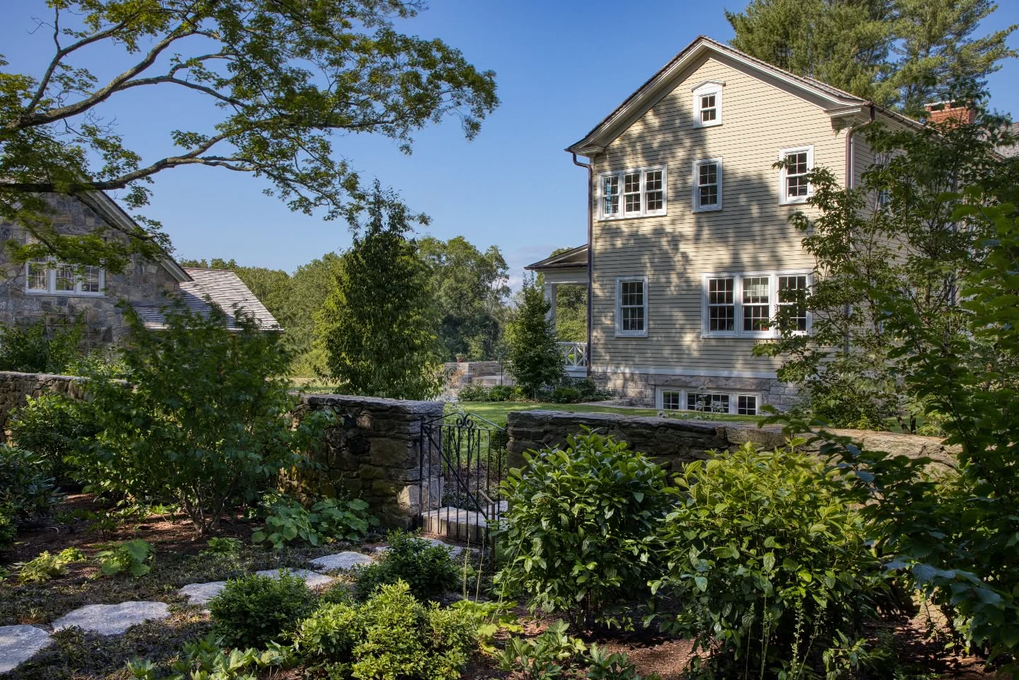 A new step stone path cuts through our shade garden of 'Chocolate Chip' Ajuga reptans, Viburnum nudum, Rhododendron DVW, Hellebores, Tiarella, & more
Thrilled to be sharing images from our Hickory Meadow Farms project, taken by @carynbdavisphoto earlier this year & available to view on our website now
Architect: @marcbaileyarchitect
Landscape Architect: @triplettdesignstudio
Construction: SD Hallahan Housewright
Landscape Installation: @novakbrotherslandscapingllc
Masonry: Marc Evankow Masonry
#triplettdesignstudio #landscape #landscapedesign #landscapearchitecture #landscapelovers #residential #residentiallandscape #residentialdesign #newengland #design #senseofplace #coastallandscapedesign #newenglandlandscapes #hardscape #mosaicpattern #masonry #firepit #seatwall #landscapeinspo #landscapeinspiration #firepitdesign #lymect #oldlymect #landscapesofCT #ctlandscapedesign #ctlandscapearchitecture