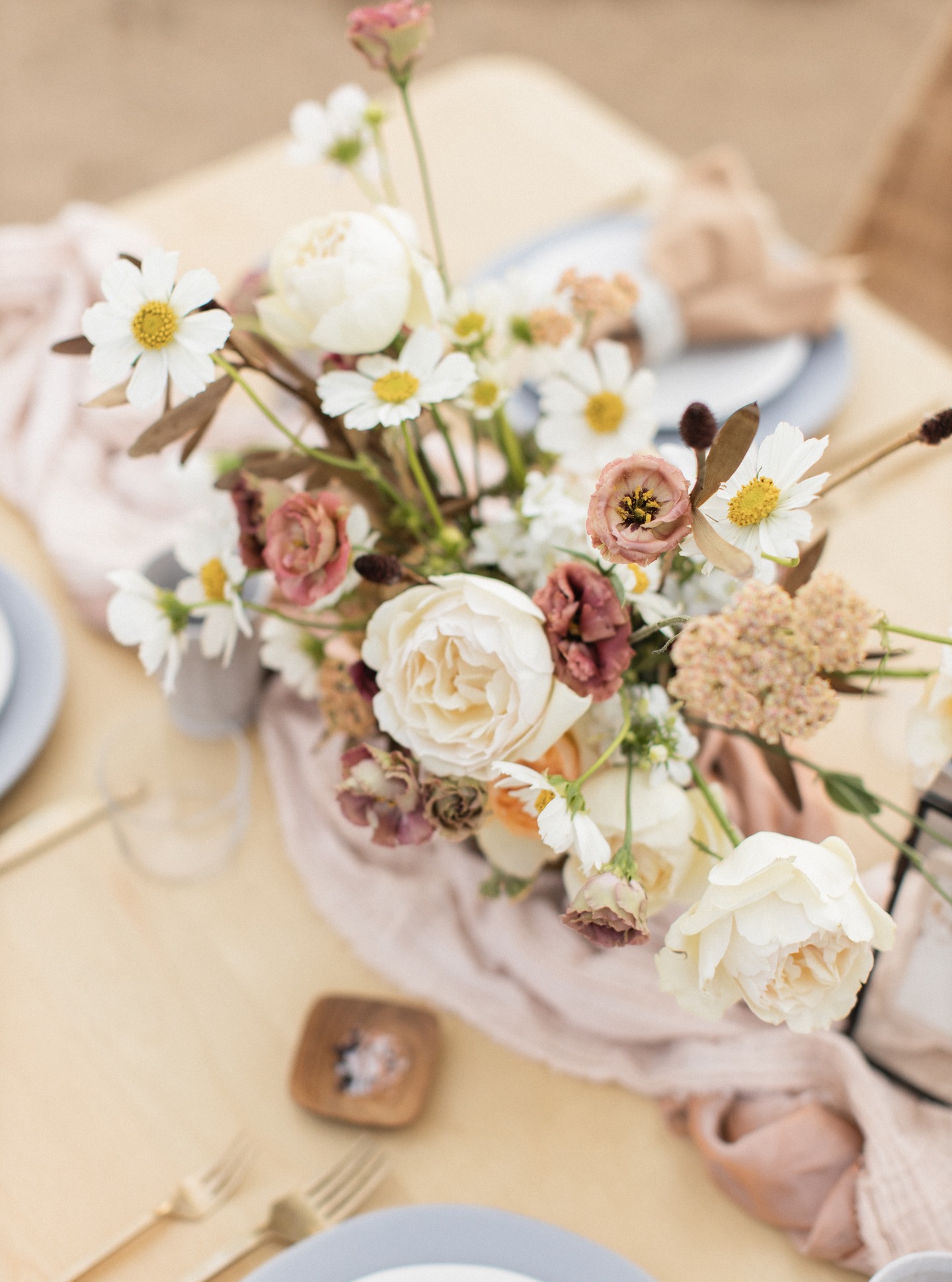Wedding trend we’re loving for 2025: Elevated Neutrals.✨
This isn’t basic beige — it’s a rich, layered palette of:
💫Cream-on-cream textures
🤍 Sandstone
🤎 Mushroom taupe
🌾 Soft oat
🌿 Sage green
It’s timeless. Elegant. Warm. Effortless.
Paired with natural florals, handmade ceramics, and raw-edged linen? It’s everything.
Katie Taylor Events couples love this aesthetic for vineyard weddings, coastal estates, and modern garden ceremonies.
📌 Save this for your mood board — or DM us for your custom palette consultation.
📸 Images #2-8 @daniellelopezphoto
#katietaylorevents #weddingplanner #weddingplanning #weddinginspo #weddinginspiration #weddingideas #justengaged #engagedcouple #weddingvibes #weddingdetails #weddingjewelry #bridestyle #weddingdetails #weddingstyle #luxuryweddingplanner #modernwedding #timelesswedding #elegantwedding #intentionalwedding #modernweddingplanning #fineartwedding #romanticwedding #weddingdesign #weddingstyling #destinationwedding #montana #montanawedding #2026weddingtrends #2026wedding
