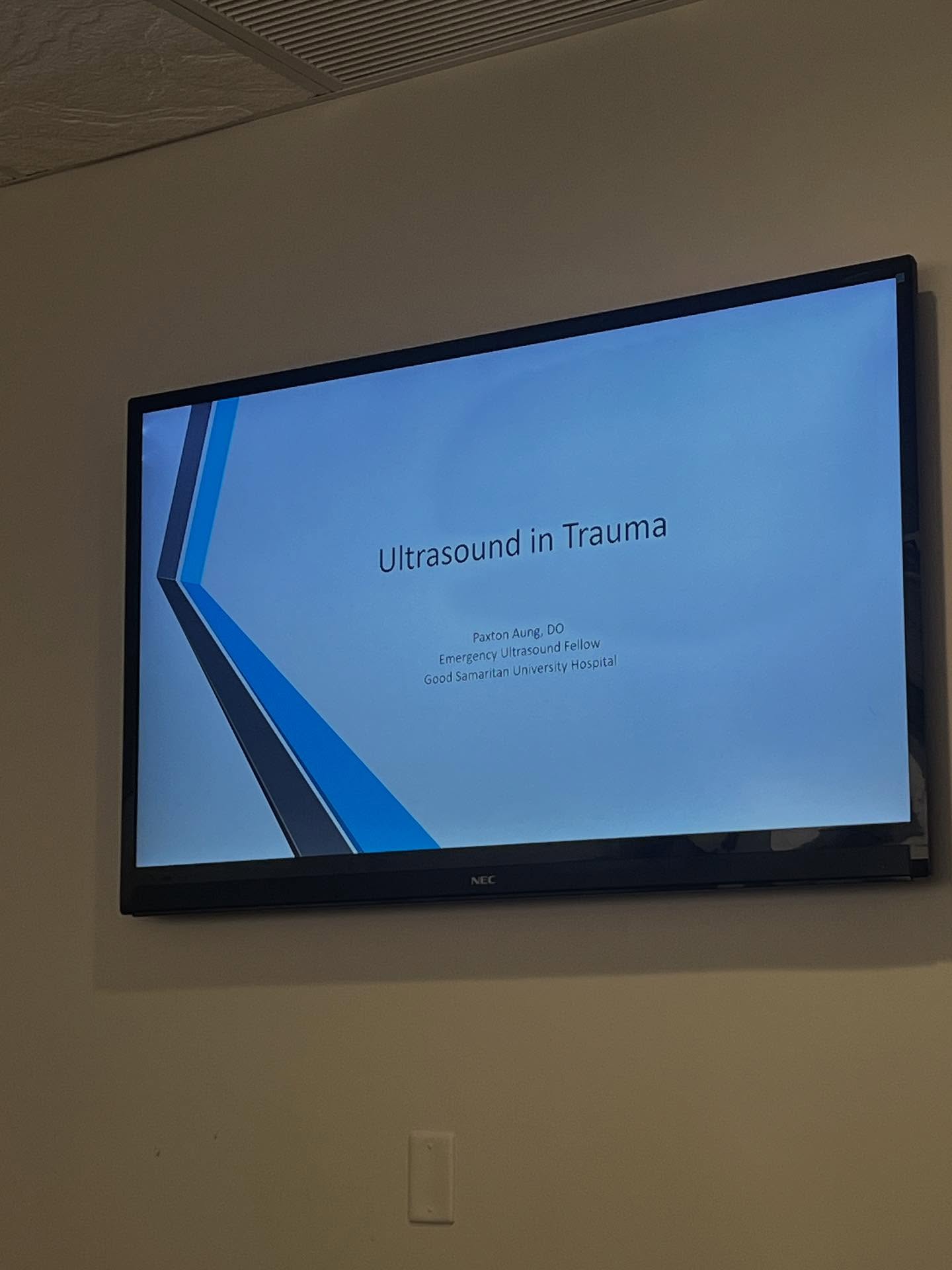 On our ultrasound rotation, every Friday we have tape review, which we review our ultrasound POCUS we performed all week and a lecture, led by ultrasound trained EM physicians, Dr. Michael Felicetta and Dr. Paxton Aung. Pictured are residents Dr. Bonamassa , PGY- 2 and Dr. Palagonia, PGY-1.
#pocus #ultrasoundscan #emergencyroom #trauma #medicalschool #residencylife #catholichealthli