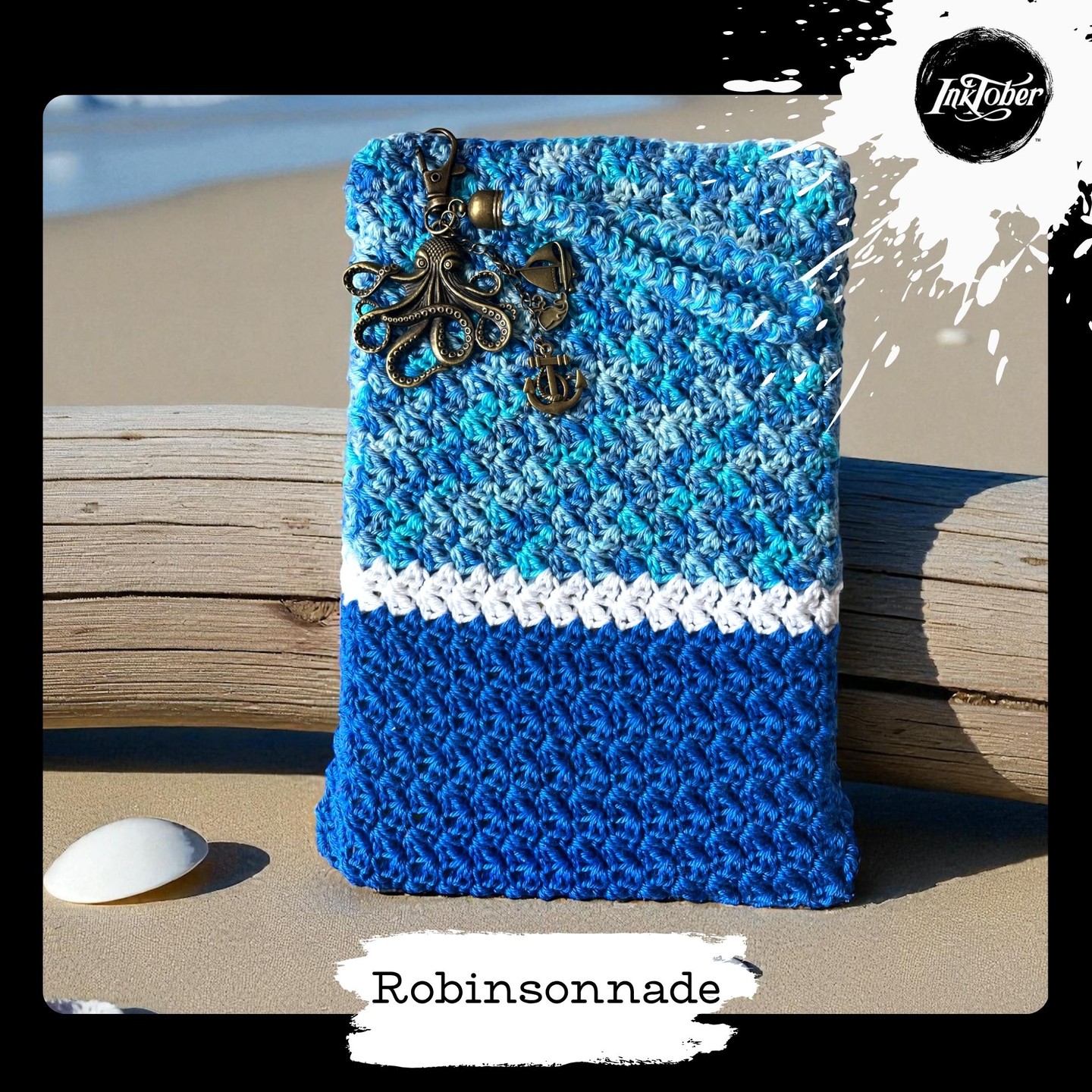 INKTOBER 2025 JOUR 15
mot du jour : robinsonnade
Une robinsonnade, c’est un roman d’aventure dans la lignée de Robinson Crusoé : un récit de survie, d’ingéniosité et de découverte, où l’on apprend à se débrouiller seul face aux éléments.
Pour ce thème, j’ai crocheté une pochette de livre prête à l’aventure : entièrement en coton, avec une dragonne pour l’embarquer partout et quelques charms qui évoquent le voyage. Le tout est décoré d’un poulpe en bronze, compagnon idéal des explorateurs. 🐙
Une pochette pour protéger votre roman préféré ou votre carnet de bord de naufragé des temps modernes, bref, l’accessoire parfait pour voguer entre les pages.
Et vous, quel est votre roman d’aventure préféré ?
Très bientôt, d’autres modèles arriveront sur mon site : littérature anglaise, Harry Potter, fantasy, manga... de quoi trouver la pochette idéale pour chaque lecture !
#inktober2025jour15 #robinsonnade #crochet #inktober2025
#museedepicardie