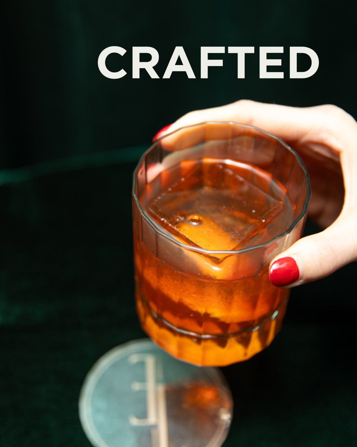 Crafted, not just served. 🍸 Every drink from Winston’s Bar Service is thoughtfully made with fresh ingredients, balanced flavors, and a whole lot of intention—because your celebration deserves nothing less than exceptional.
Photographer: Ellyse Perkin Photography @ellyseperkinphotography