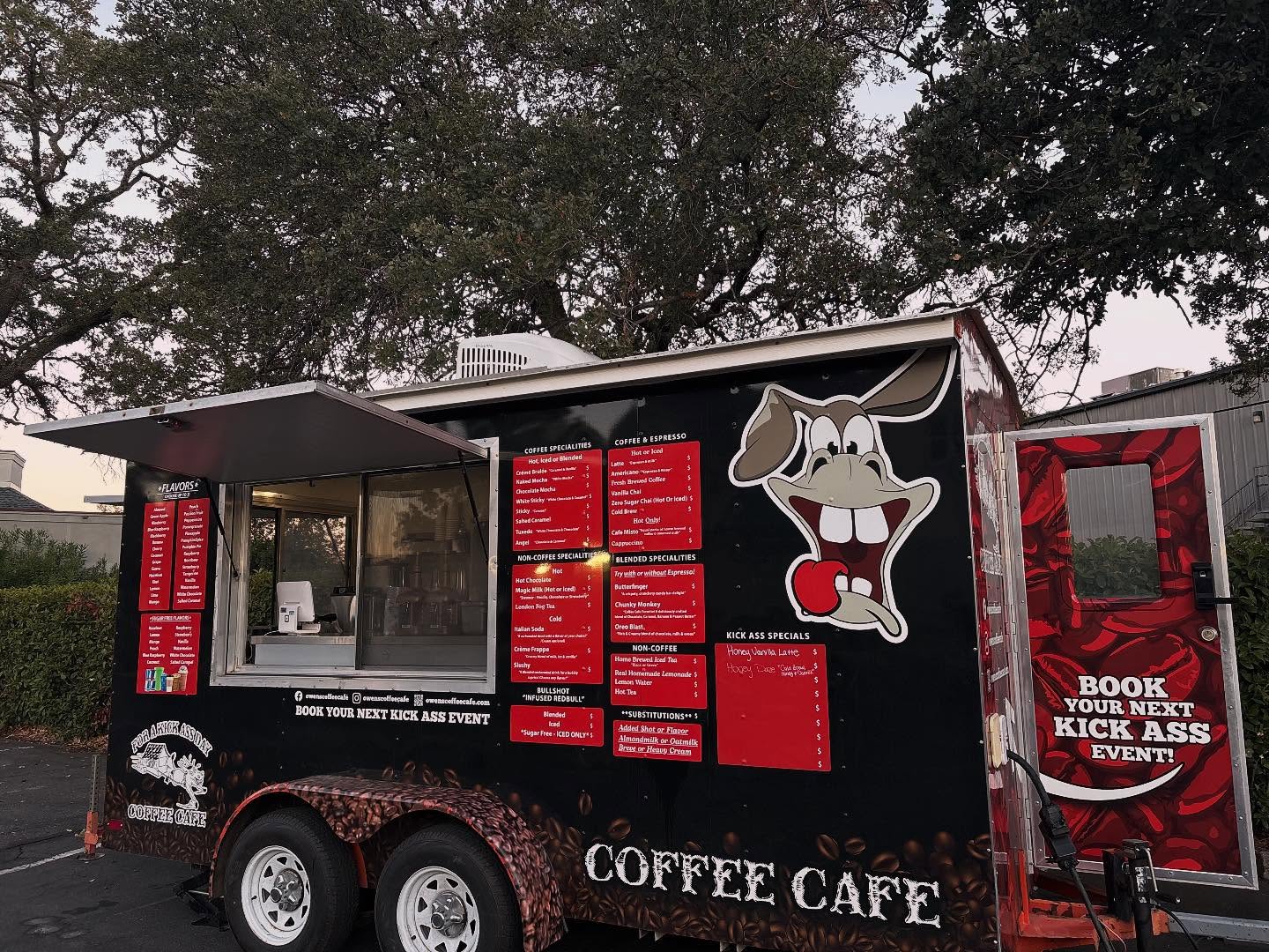 What a Kick Ass day it was celebrating the awesome team @rollinghillsclinic for their employee appreciation day! We hope you all enjoyed our Kick Ass Coffee for one Kick Ass Crew! 🤗🌟🏆
Your favorite coffee, brought right to you. Book your next Kick Ass Event! DM for more info or Click link in bio☝🏼🥳☕️
#mobilecoffee #kickassevents #kickasscoffee #owenscoffeecafe #employeeappreicationday #rollinghillsclinic #privateevents #specialoccasion #supportsmallbusiness