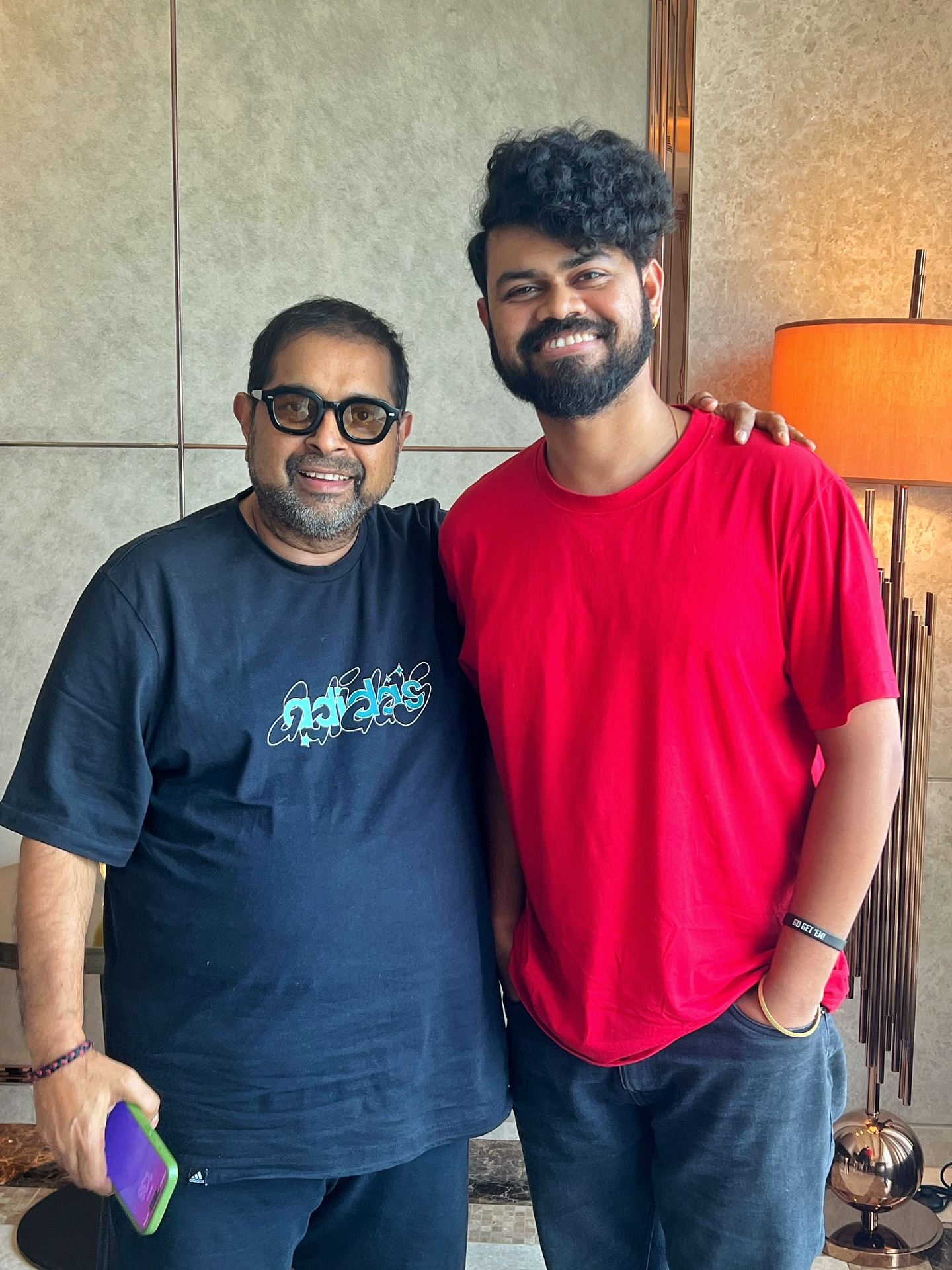 I remember calling Shankarji out of the blue, asking if he could feature on one of my songs. To my surprise, he said yes. I had just taken a shot in the dark, expecting a “no,” but that was not the case.
Having him on my album is an honor beyond words. What makes it even more remarkable is his openness and generosity—someone of his stature, magnanimity, and legendary status being so supportive of new artists . He listened to the music, not to who I am, and embraced it fully.
When he sent me the recording, it wasn’t just his voice. There were multiple articulations, double tracks, and improvisations, especially in the outro—far more than I could have imagined.
I am forever grateful to Shankar Mahadevanji—not only for his extraordinary voice but for inspiring and supporting independent artists. Growing up listening to his music shaped me, and having him be part of this project is truly a dream come true.
Check out Yosemite’s Hathi on all audio platforms and video on YouTube !
#fusión #álbum #songs #indian #classical #funk #feature #musician #collaboration #music #new #album #indepedentartist #