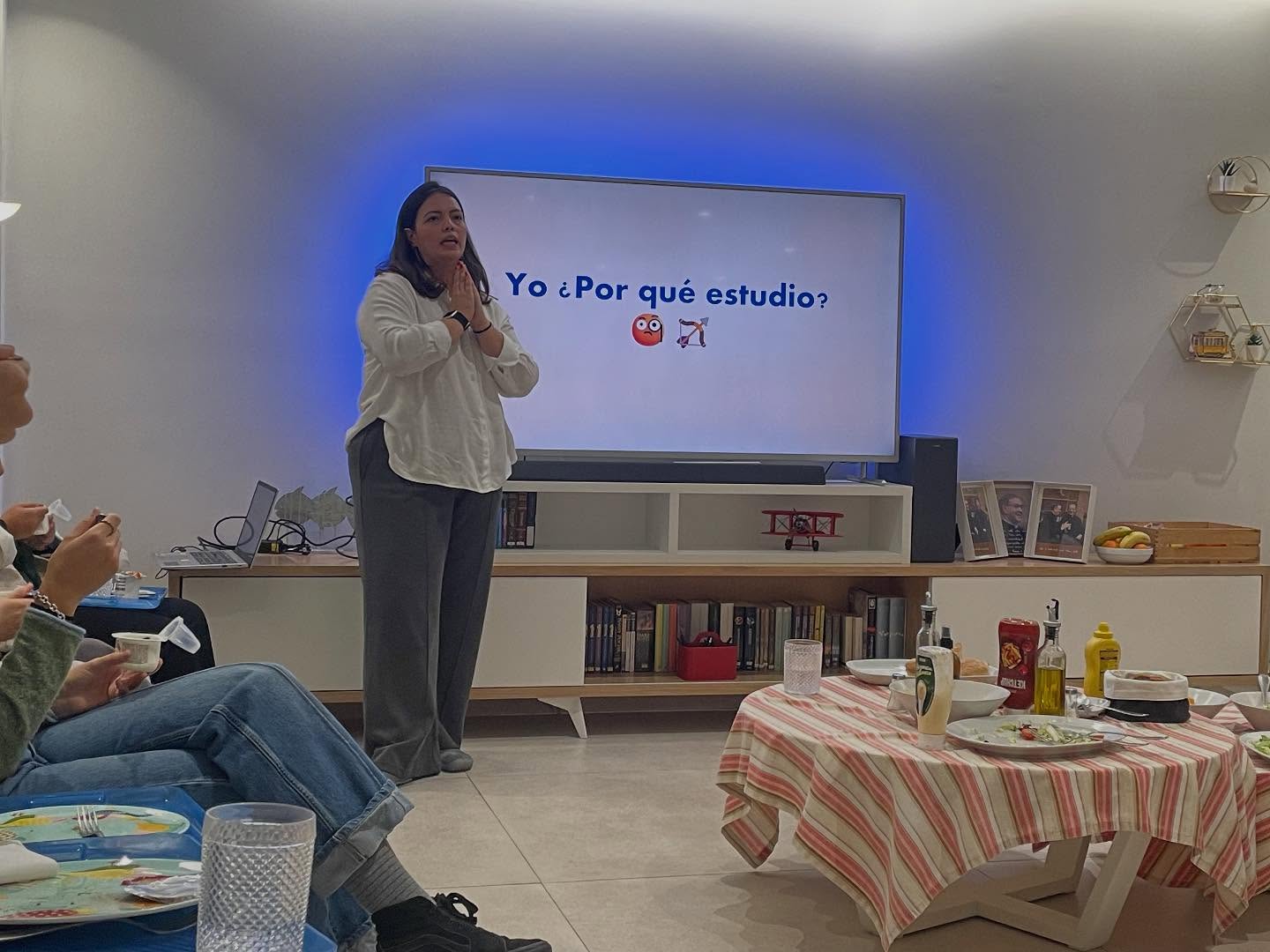 El lunes tuvimos una sesión sobre el estudio y como no morir en el intento