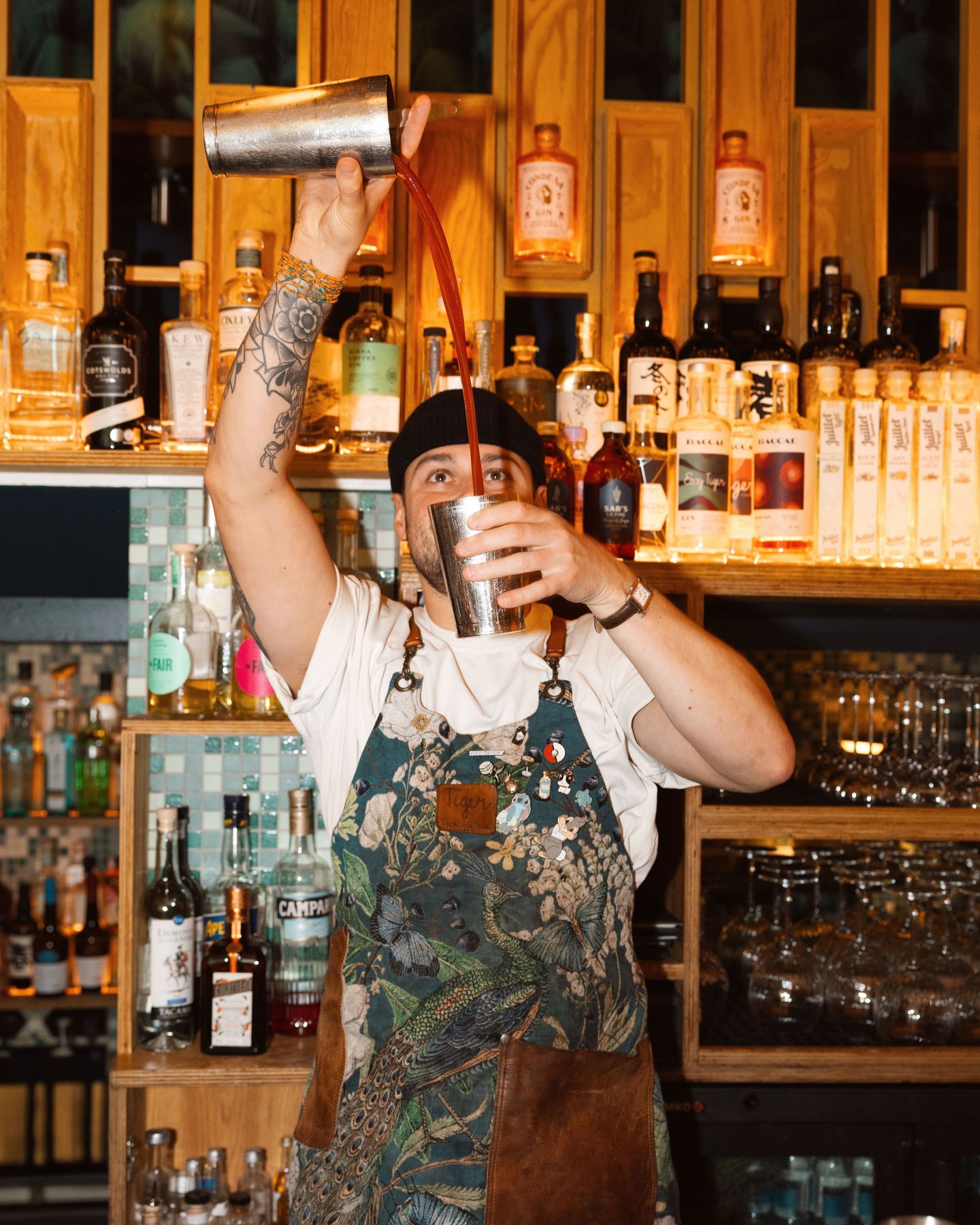 Vincent, notre directeur, en plein cuban roll
📸 @desprezmarie.studio