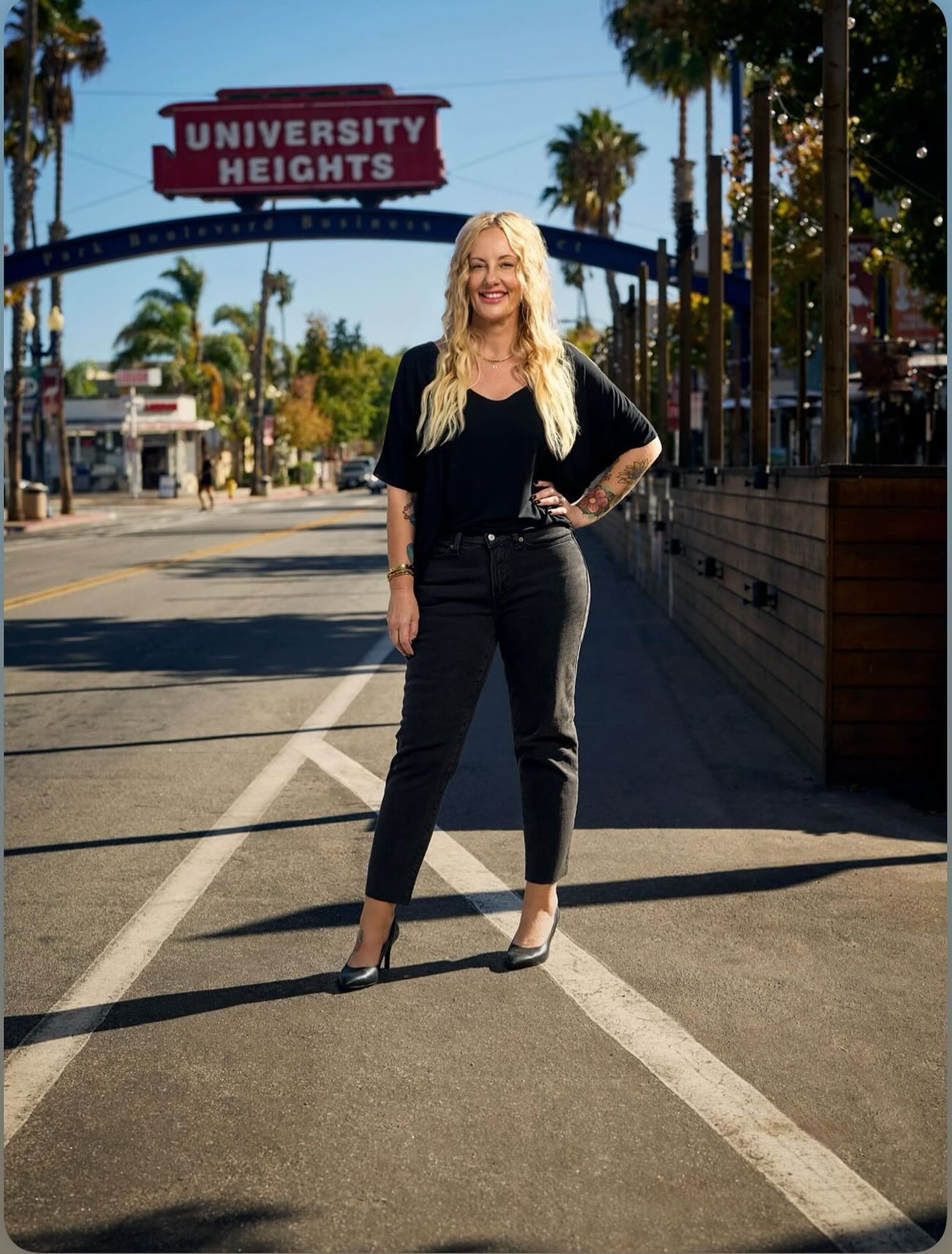 Meet Genevieve!
We are so excited to work beside this amazing stylist. Genevieve just moved back from Mississippi and is ready to take on all the beautiful hair San Diego has to offer. Specializing in blondes, grey blending, k tip extensions and shag razor cuts. Her professionalism and talent will blow you away. Come check her out and see for yourself. You’re in for a treat.
You can book with her through her booking link
genevieveclark@glossgenius.com call or text (619) 328-8266
#universityheightssd #sandiegosalons #extensionspecialist #blondespecialistsandiego #blondespecialist #theparksalonsd #sandiegostylists