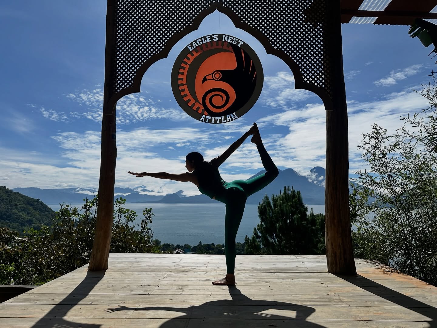 Some highlights from the Relax & Reignite Retreat in Lake Atitlan, Guatemala
I am so proud of leading 10 people on a magical, adventure to one of the most beautiful places in the world. Together we created a community, connecting and sharing memories we’ll hold with each other forever 🫶