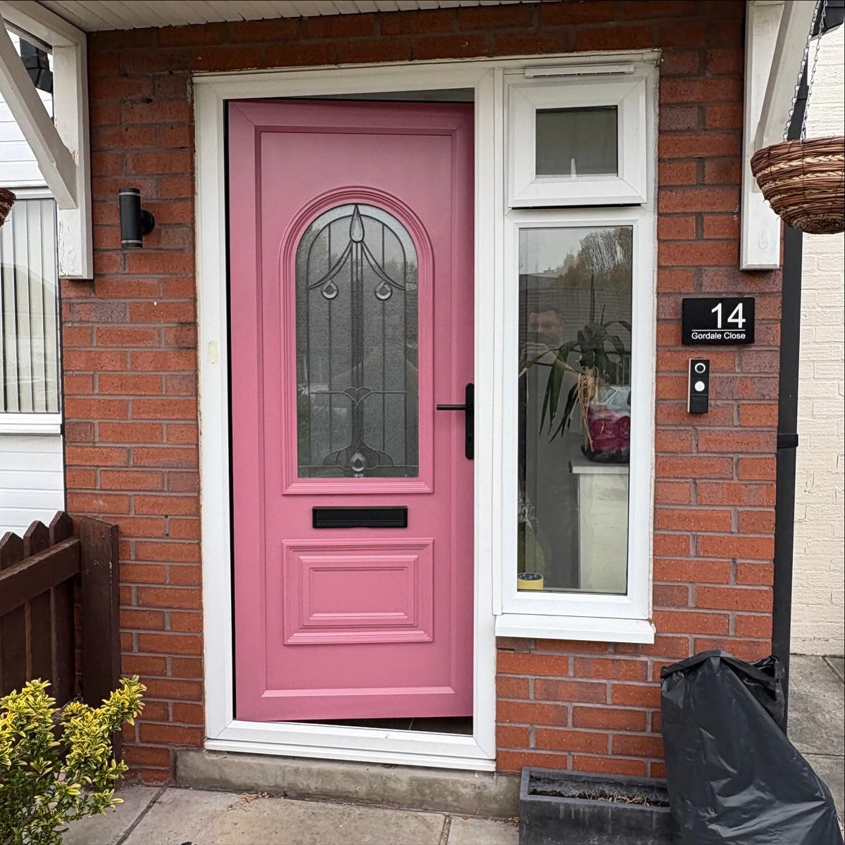 This UPVC door got a stunning spray makeover — turning a simple entrance into a real showstopper 🎨✨
Our professional coating gives a smooth, durable finish that’s built to last — no peeling, cracking or fading.
Whether you’re after bold and bright or sleek and modern, we’ll transform your doors, windows, kitchens and more — anywhere in the UK 🚗💨
📍 Liverpool-based | Covering projects nationwide
💬 Message us today for a free quote!
#ARLCoatings #UPVCSpraying #DoorTransformation #PinkDoor #LiverpoolSprayers #LiverpoolBusiness #HomeMakeover #BeforeAndAfter #UPVCRespray #SprayFinishes #HomeInspo #UKSprayers #MerseysideHomes #FrontDoorGoals #ColourfulHomes #HomeExterior #MadeInLiverpool #ARLFinish