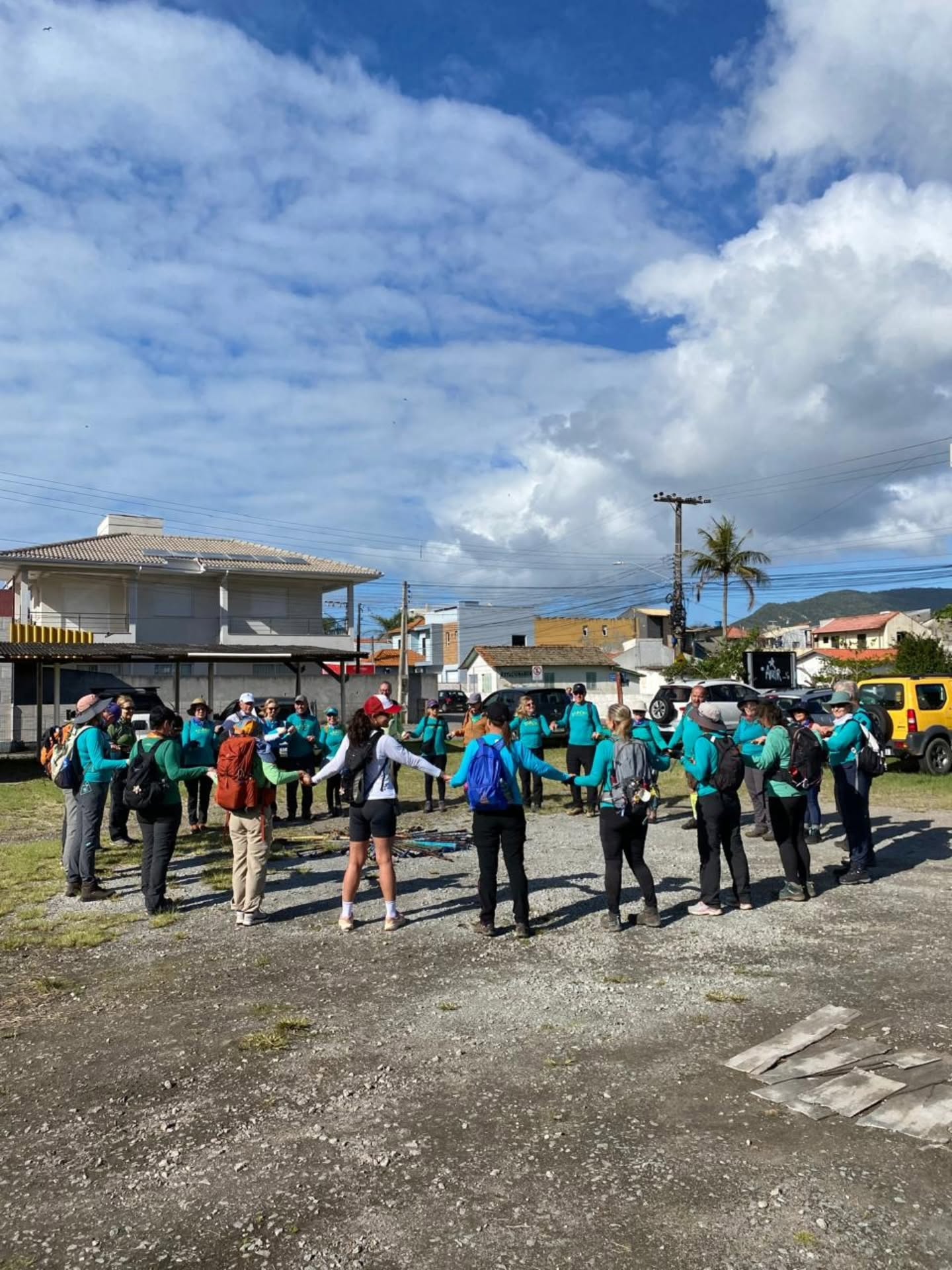 Etapa 3 - do Pântano do Sul a Armação 10km em 5h45 foi puxado 😅 Amanhã tem mais peregrinos. 👣👣🥾🥾🤗😍