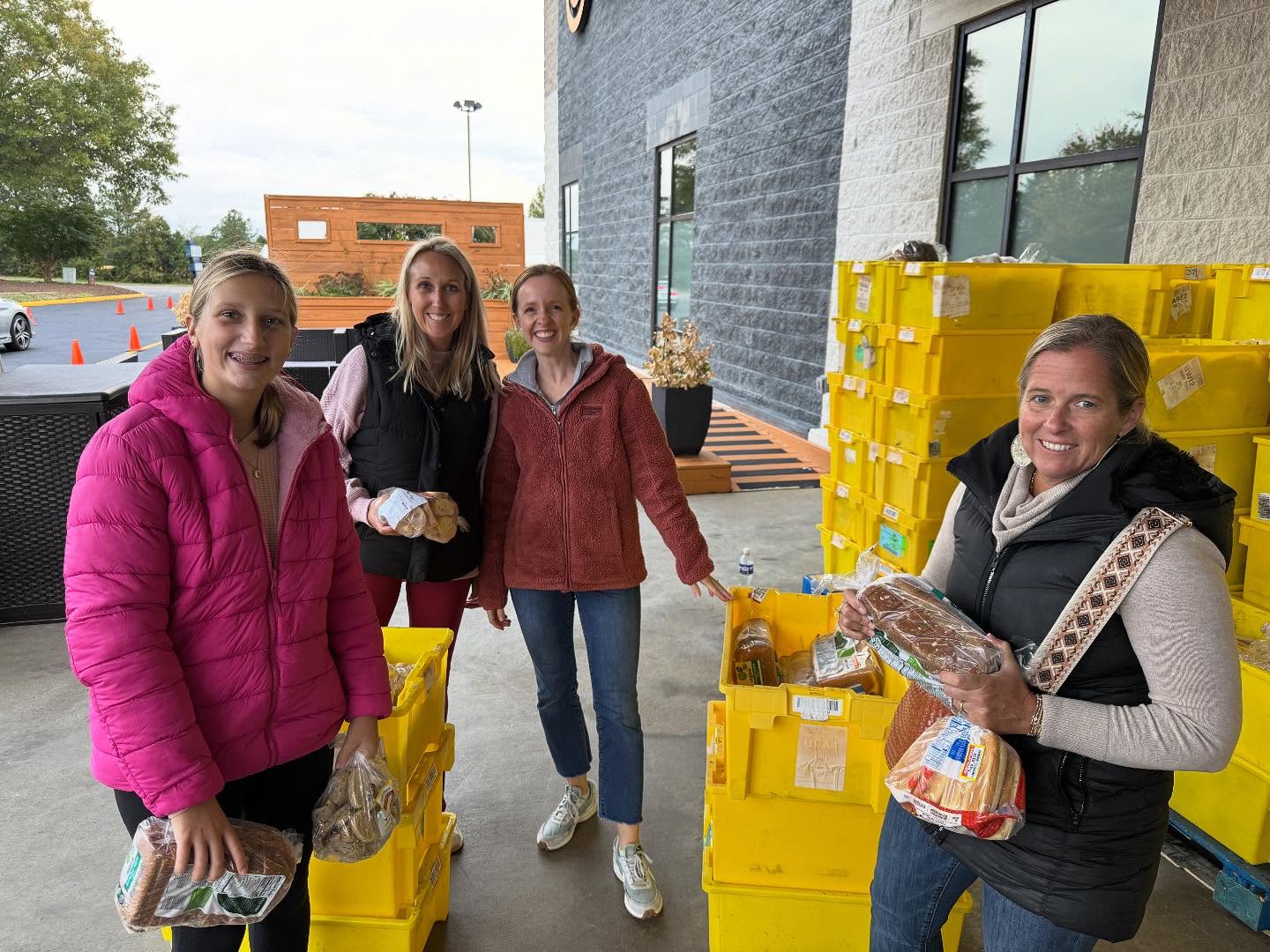 At REDS, we believe that service is at the heart of education! ♥️ Our teachers don’t just teach it, they live it! Each year our staff commits to at least two service projects beyond the classroom. Last night, we had the privilege of serving at Chesterfield Food Bank by distributing food to families in need. #leadbyexample