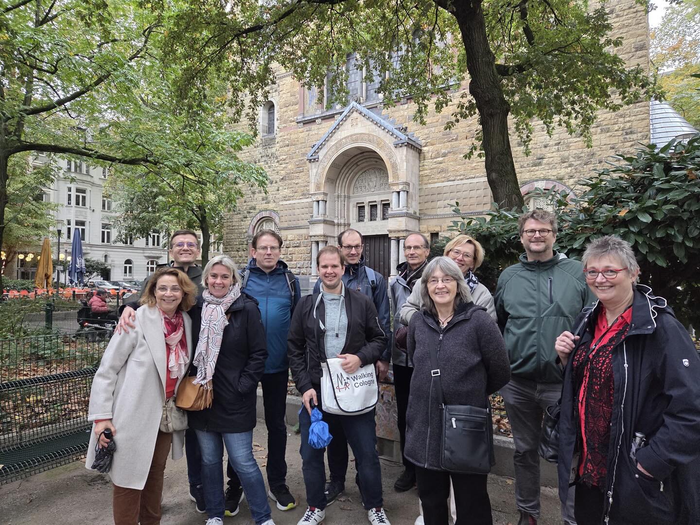 Gestern hatten wir wieder eine tolle Gruppenbuchung.
Wusstet ihr das man uns auch privat buchen kann? Also falls ihr noch keine Pläne für eure Weihnachtsfeier habt, schreibt uns an!
#weihnachtsfeierköln #teameventköln #köln #stadtführung #belgischesviertel
