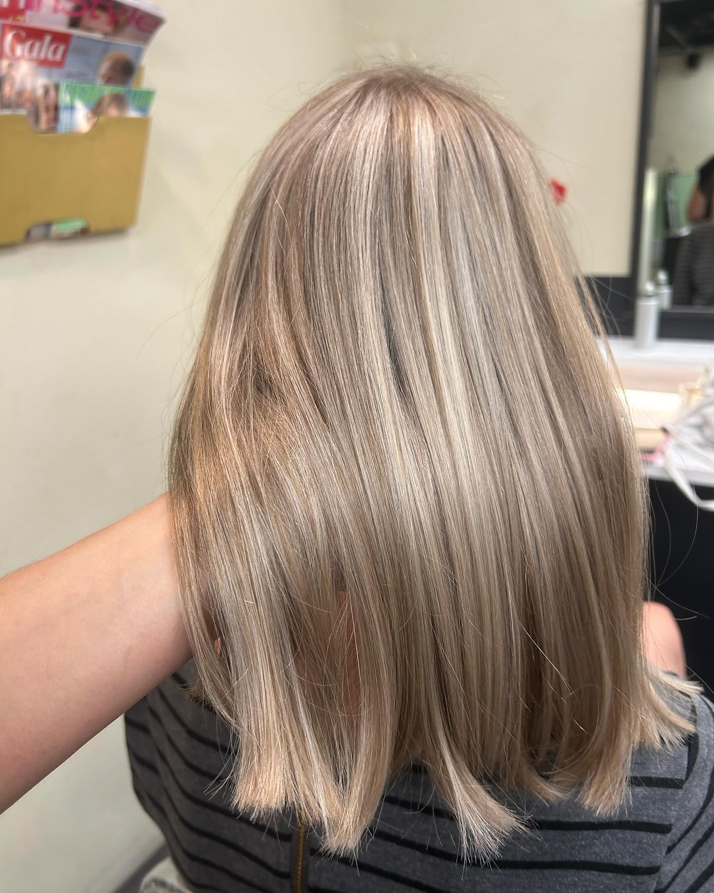 Lida #blonde #mccoiffure #schwarzkopfprofessional #blondme #love