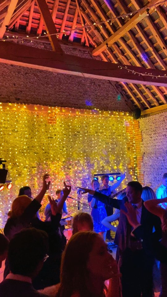 Great times at @cissbury_ for Alisha and Justin's special day 💜
.
.
.
#weddingentertainment #weddingband #functionbandsussex #bandforhire #partybandsussex #sussexwedding #barnwedding #sussexpartybands