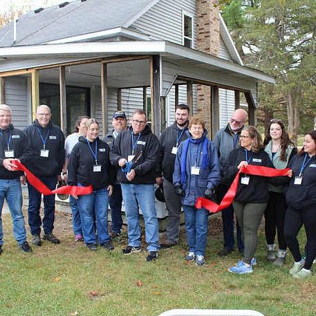 If you attended the fall event last weekend, and did not register, please contact us at patriotfarm4vets@gmail.com so we can forward the professional photo link to you! A giant thank you to Jennifer Blanchard for documenting the day for us.