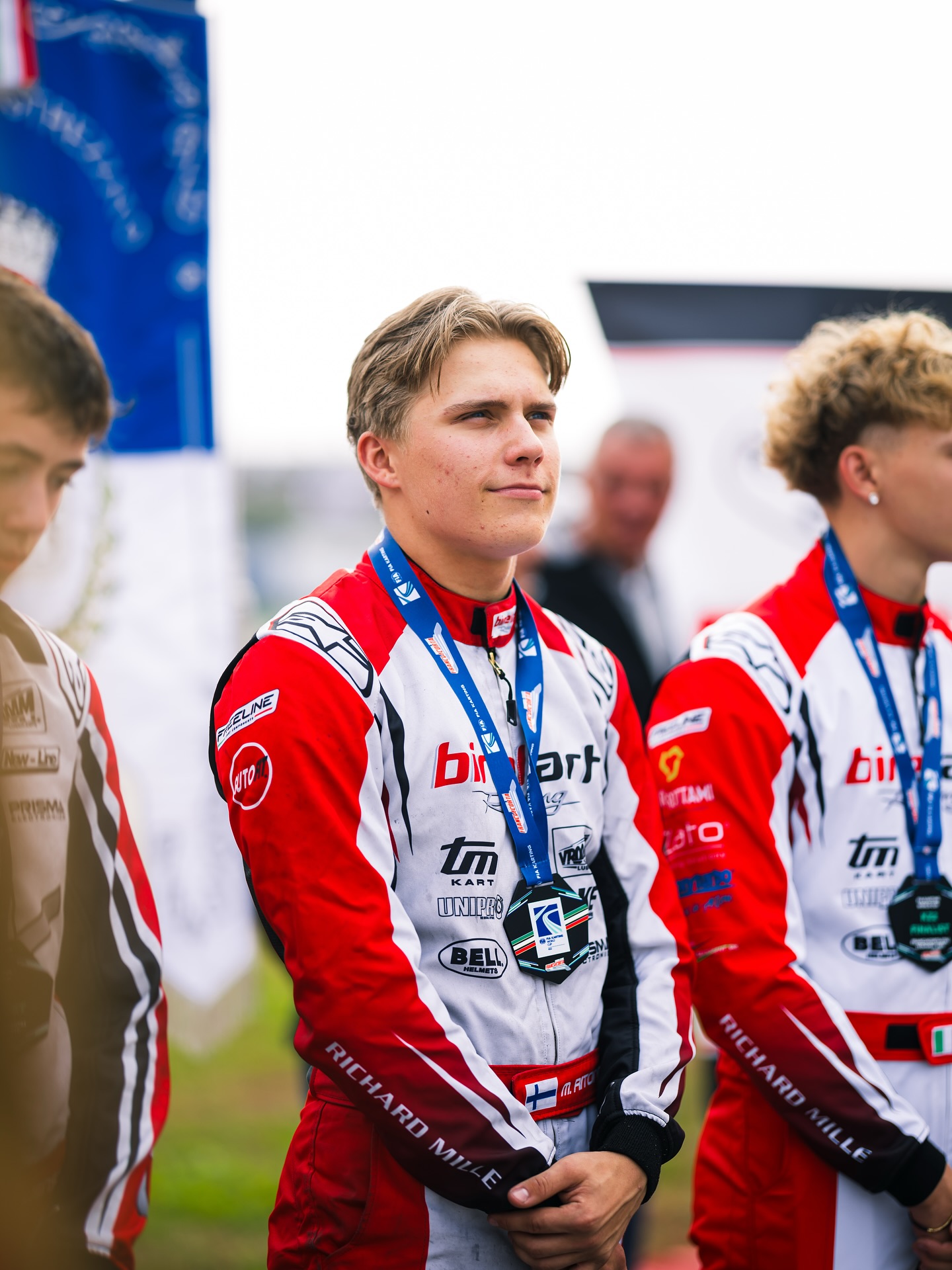 KZ2 World Cup, Franciacorta ✔️
Struggle was real at first.
Qualy went quite mid.
P49/124 —> Not great, but not the worse possible income.
The race continued and the heats started.
After we got everything sorted with the team @birel_art & @k25_race_engines I was flying 🚀
In the start of my last Heat I dropped to P25.
Not the way I planned it. I had to fight my way back up if I wanted to be in the final.
Heat D-G —> P6 🏁
After the heats I also had to succee in SuperHeat.
P19 —> P10 🏁
With the determination and speed I had, I made it to the KZ2 final. Started from P32.
After 15 laps I was already in P18 🚀
But then a crash ended my race.
Although my race ended the way it did, I finally got show my speed and what I’m capable of. 🤝🏼
Now it’s time to set our priorities to off-season training with @janskusport and start planning next season in KZ2 ⚡️
📸 @matteoessevisuals
#mara #gomara #racewithmara #birelart #kz2 #fiakarting #kz2worldcup