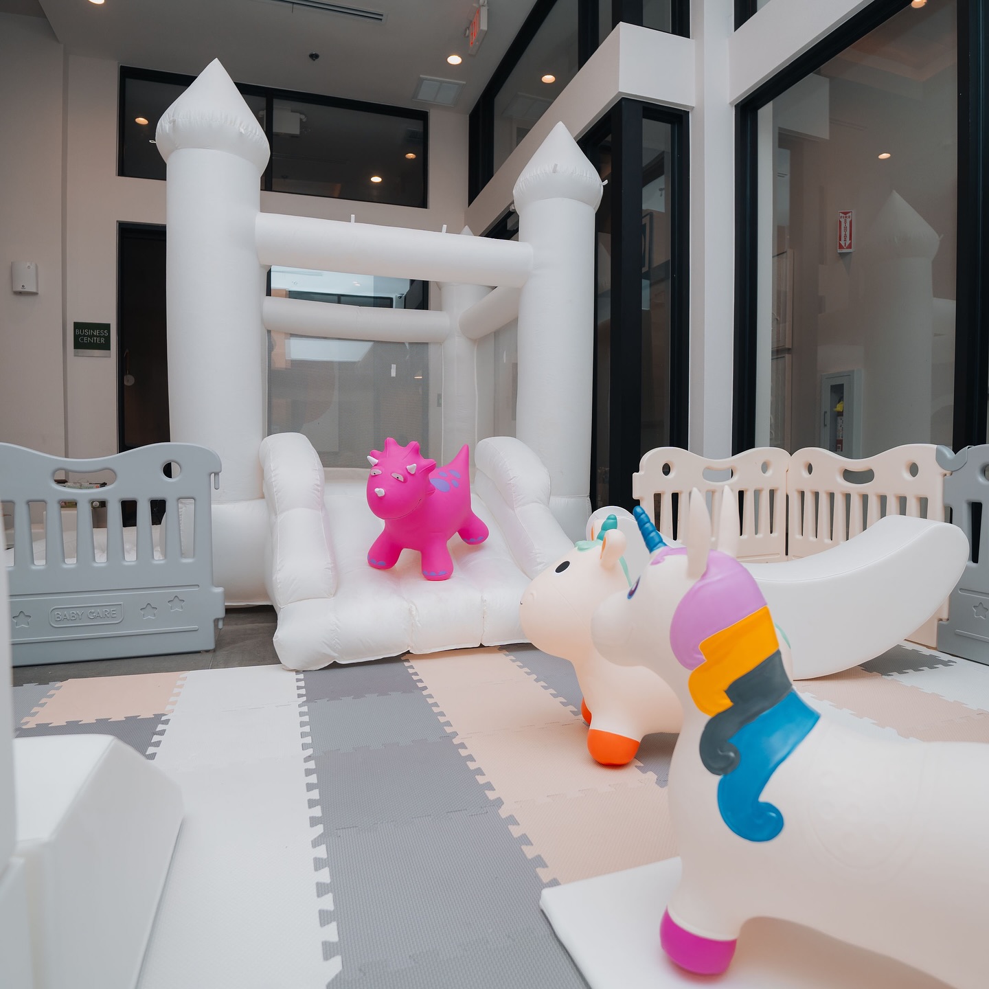 Soft play + Bouncy Castle 🏰 🎈🎈