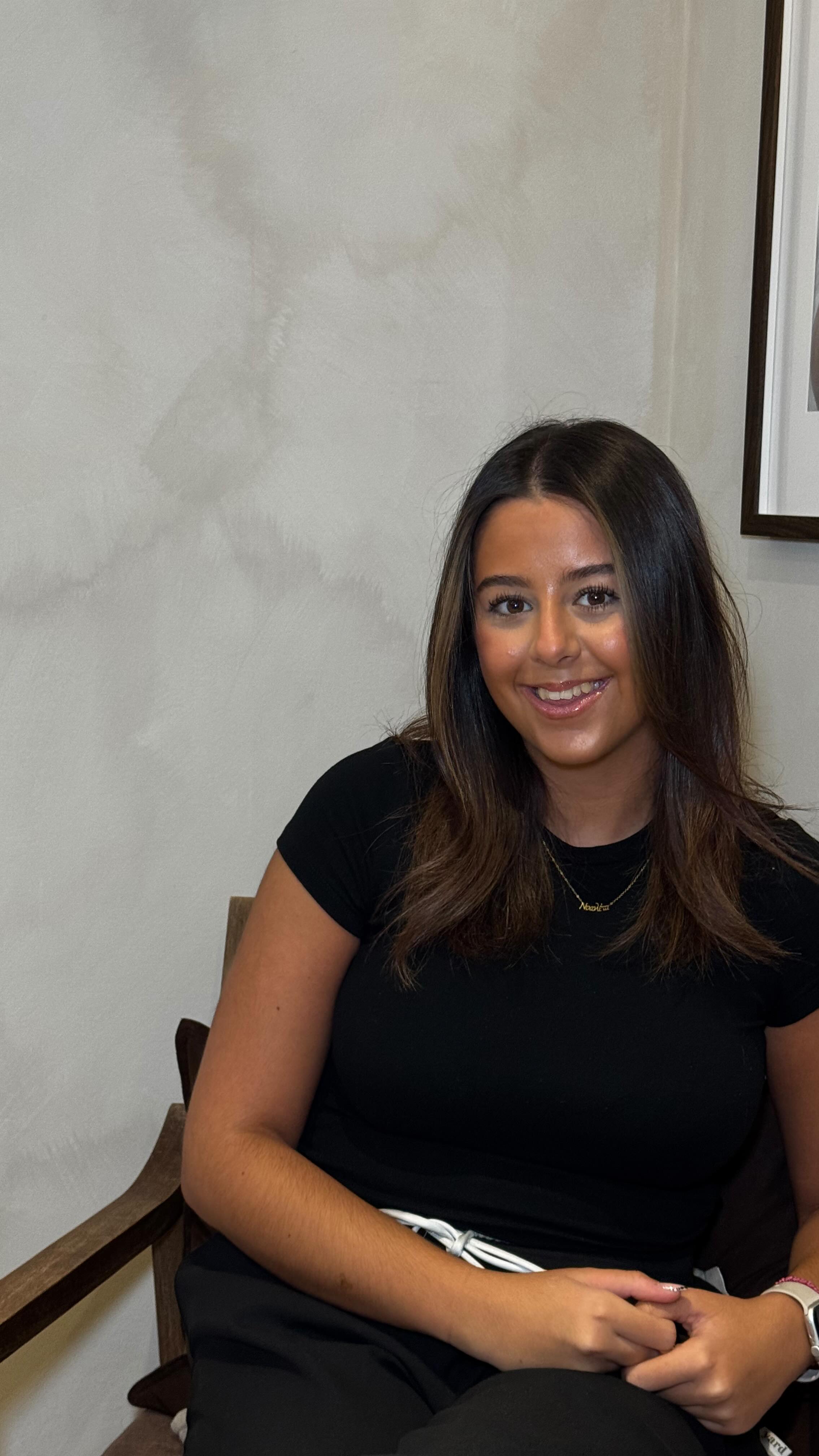 ✨NIKOLETTA ➡️ @nik.pro.hair ✨
Say hello to our newest stylist joining the family 🤍
She’s officially taking on new clients - booking is now open!
Head to the link in bio to grab your appointment ✨