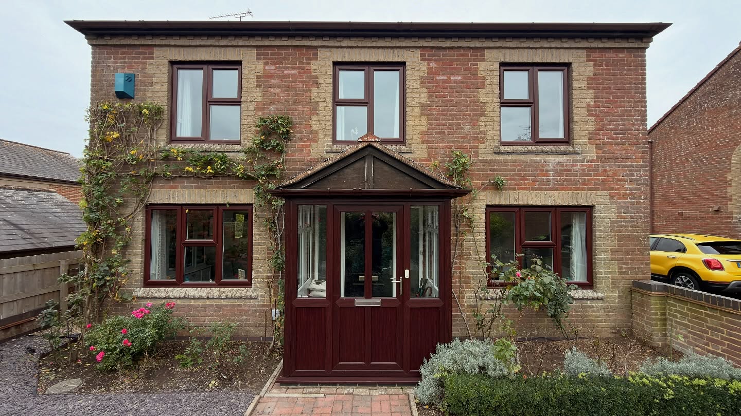 🌿 Today’s job: A full garden refresh! 💪
We trimmed back the wisteria and climbing roses on the house — bringing them back to a tidy, sensible height 🌸✨. We also removed a small shrub and ground out the stump to leave things neat and level.
Then it was on to the garden — trimming all the roses back and weeding throughout to get everything looking sharp and ready for the season ahead 🌼🌿
✅ Check out the before shots — swipe left!
Nothing better than seeing a garden restored to its best 💚
#GardenCare #Wisteria #Roses #StumpGrinding #GardenMaintenance #BeforeAndAfter #GardeningLife #TidyGarden #Landscaping #GardenRefresh