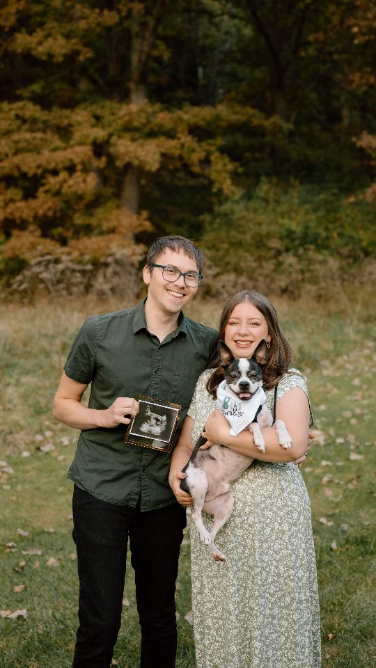 Next chapter loading... 💕
Yesterday we toasted to 3 years of marriage, today we celebrate what's next. 🥹
This amazing video was shot by @a.koscielski.3 from @sarahnichol_photography and we couldn't be more in love with it. Edited by Jesse (listen with sound - I've always loved this song).
Stay tuned for the photos next 📷
#blurthelinefilms #babyannouncement #babyannouncementvideo #twinannouncement #marchbabies