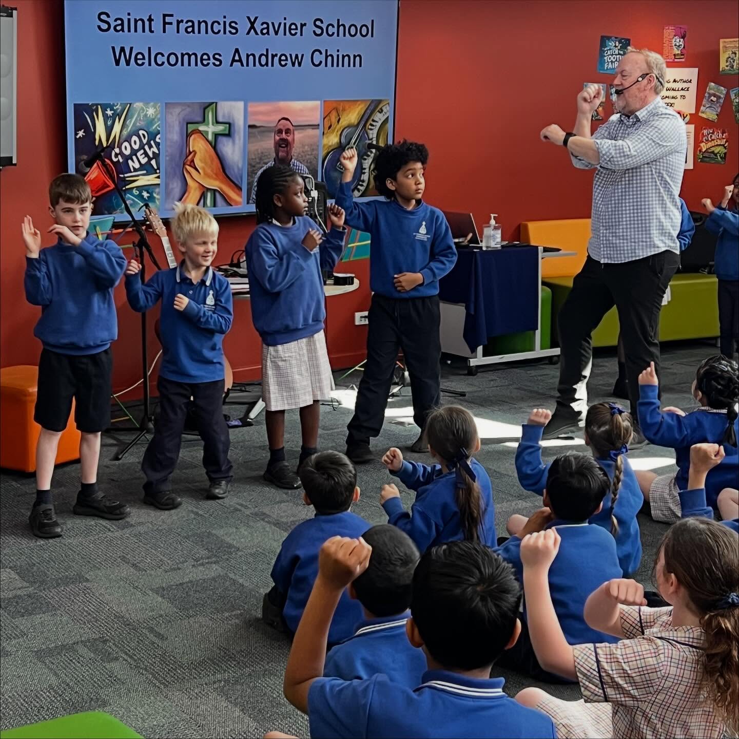 Our school was alive with music today 🎶 A huge thank you to @andrewchinn.butterflyhouse Andrew Chinn for visiting and filling our red centre with laughter, song and joy. The students had an amazing time celebrating their faith 🙏