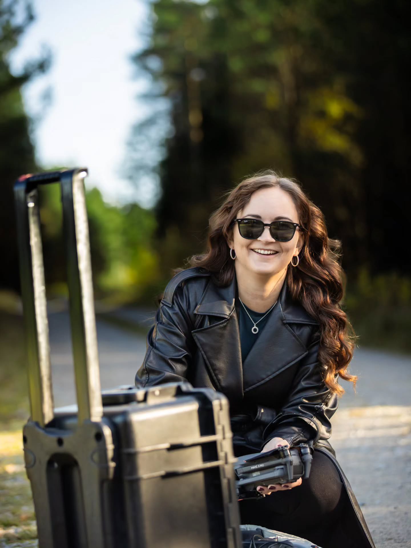 🔥 4.5 million views – with zero ads!
A single video. Not luck, but strategy. I know how to create videos that captures attention, engages viewers, and spreads organically.
✅ When people like, comment, and share on their own, the content spreads exponentially and builds real credibility.
💸 Buying the same reach with ads would cost around €27,450 – but without the same engagement, shares, or viral effect.
Want your brand to do the same?
📸 @evastinakjellman
#socialmedia #organicreach #videomarketing #branding #marketingstrategy #reelsstrategy